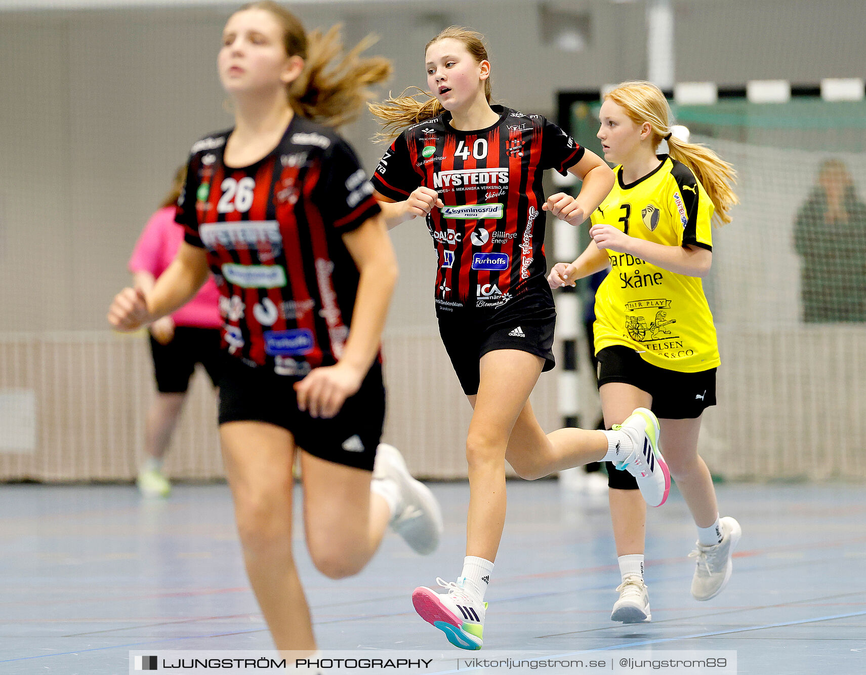 USM F14 Steg 3 HK Country Svart-Eslövs IK 23-19,dam,Kavelbro Arena Skövde,Skövde,Sverige,Ungdoms-SM,Handboll,2025,362405