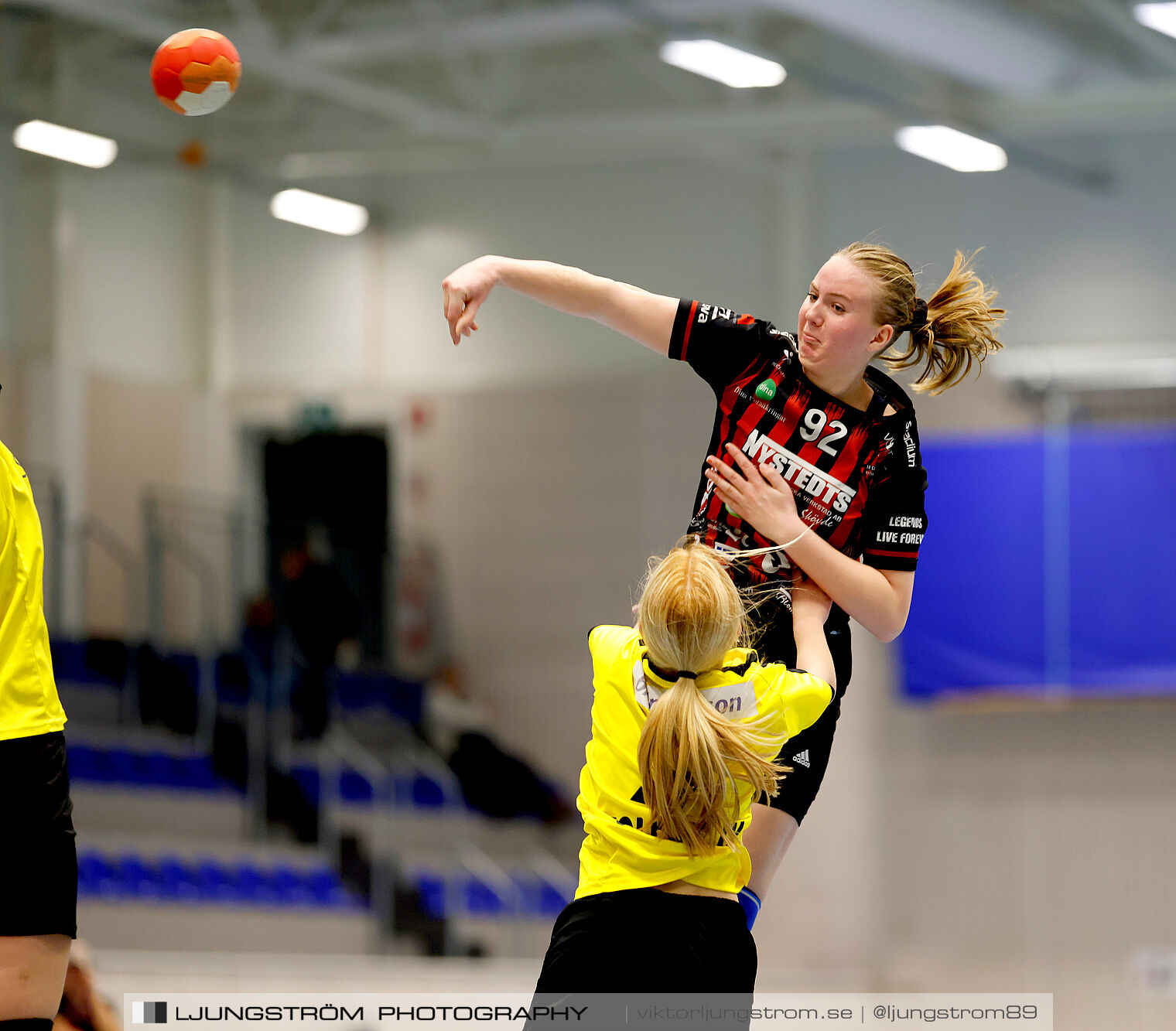 USM F14 Steg 3 HK Country Svart-Eslövs IK 23-19,dam,Kavelbro Arena Skövde,Skövde,Sverige,Ungdoms-SM,Handboll,2025,362463