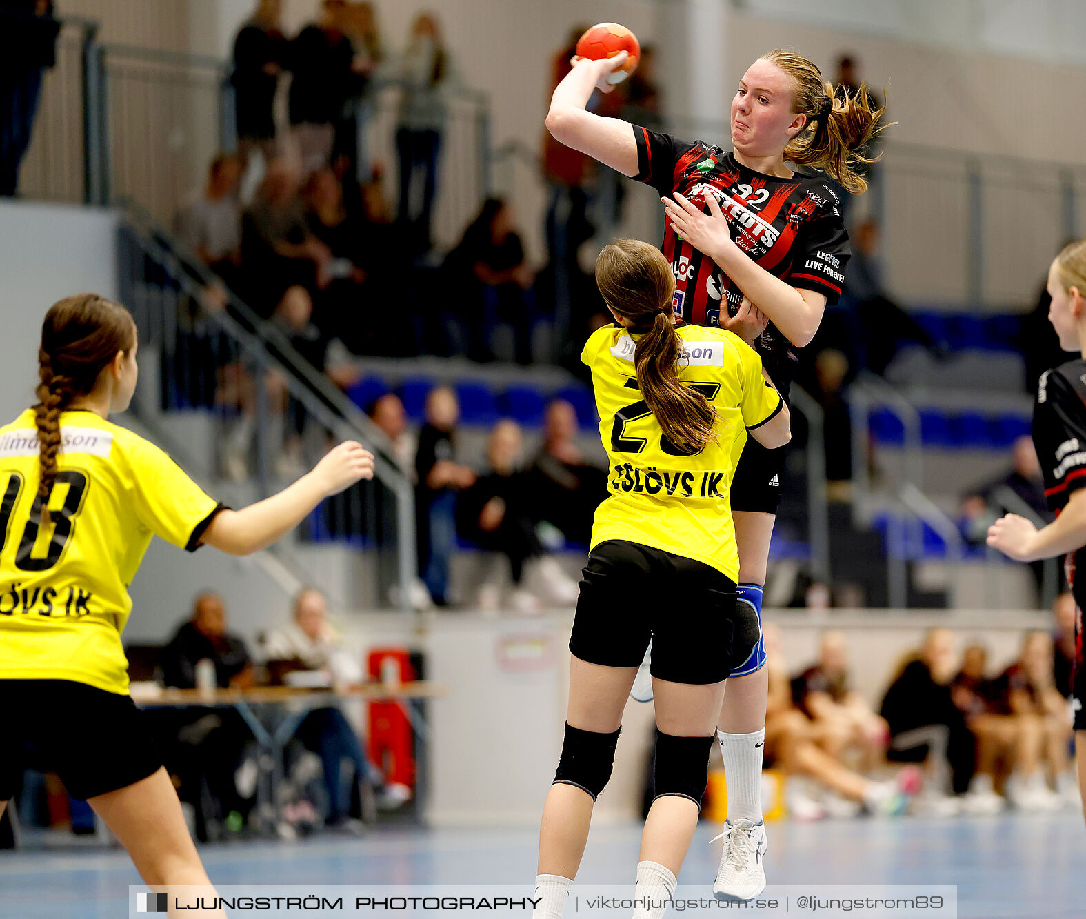 USM F14 Steg 3 HK Country Svart-Eslövs IK 23-19,dam,Kavelbro Arena Skövde,Skövde,Sverige,Ungdoms-SM,Handboll,2025,362470