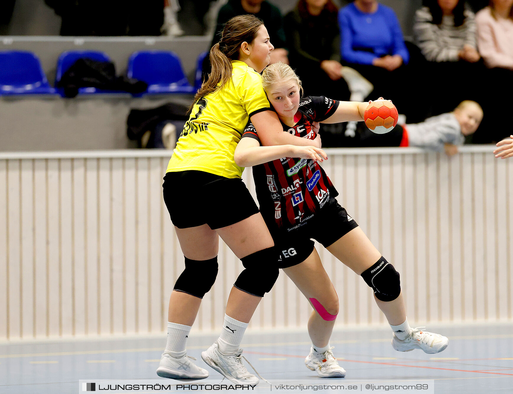 USM F14 Steg 3 HK Country Svart-Eslövs IK 23-19,dam,Kavelbro Arena Skövde,Skövde,Sverige,Ungdoms-SM,Handboll,2025,362472