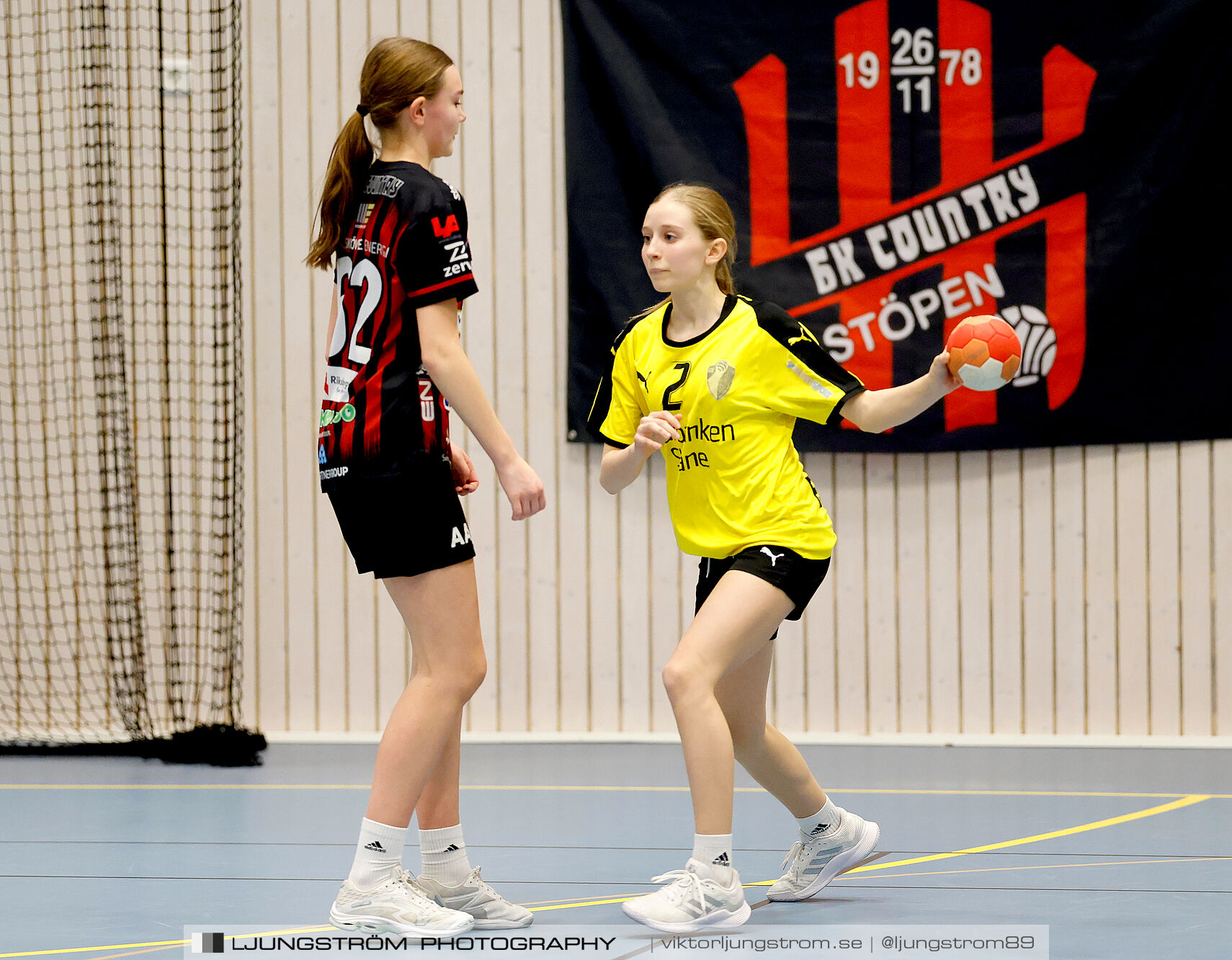 USM F14 Steg 3 HK Country Svart-Eslövs IK 23-19,dam,Kavelbro Arena Skövde,Skövde,Sverige,Ungdoms-SM,Handboll,2025,362485