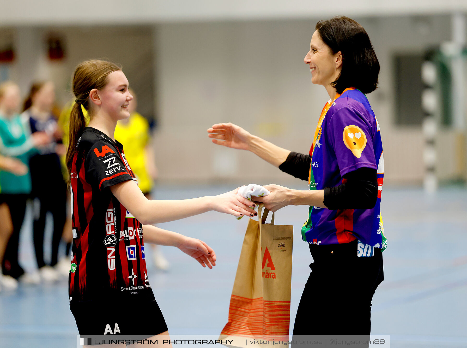 USM F14 Steg 3 HK Country Svart-Eslövs IK 23-19,dam,Kavelbro Arena Skövde,Skövde,Sverige,Ungdoms-SM,Handboll,2025,362526