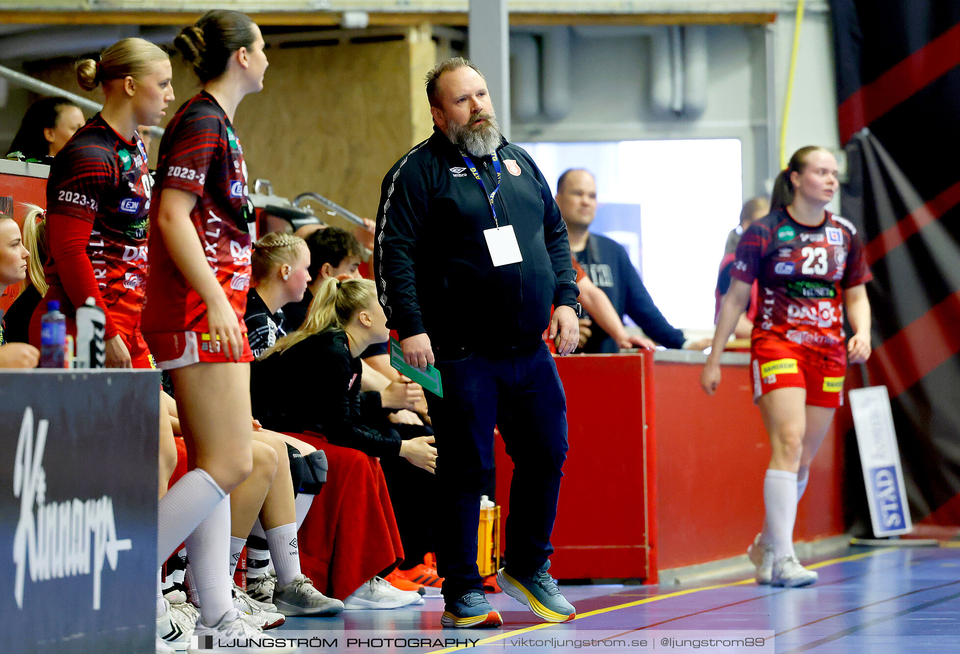 Skövde HF-Skuru IK 1/4-final 2 31-21,dam,Skövde Idrottshall,Skövde,Sverige,Handboll,,2024,362656
