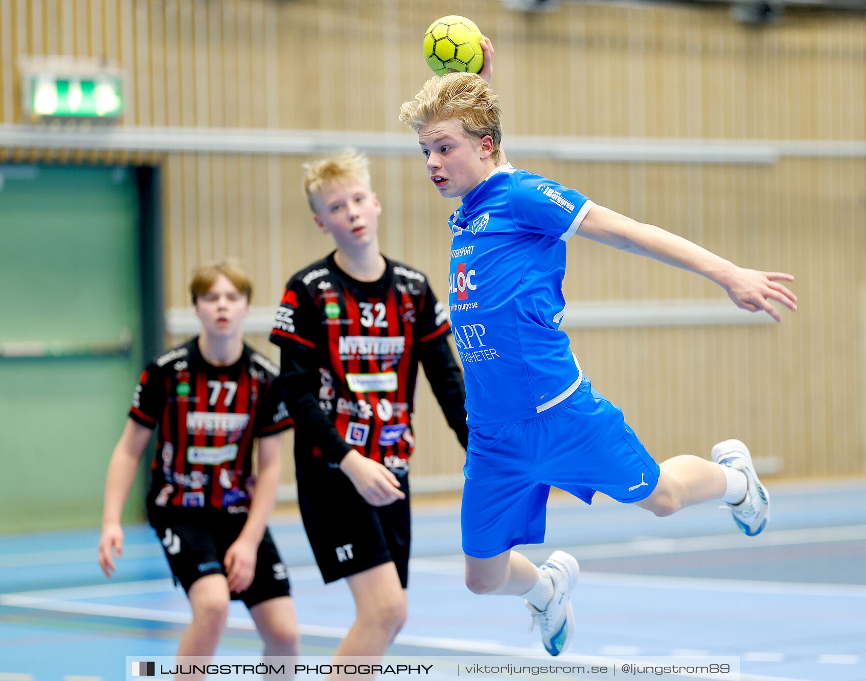 HK Country Svart P14-IFK Skövde HK Blåvit P14 25-32,herr,Arena Skövde,Skövde,Sverige,Handboll,,2025,362727