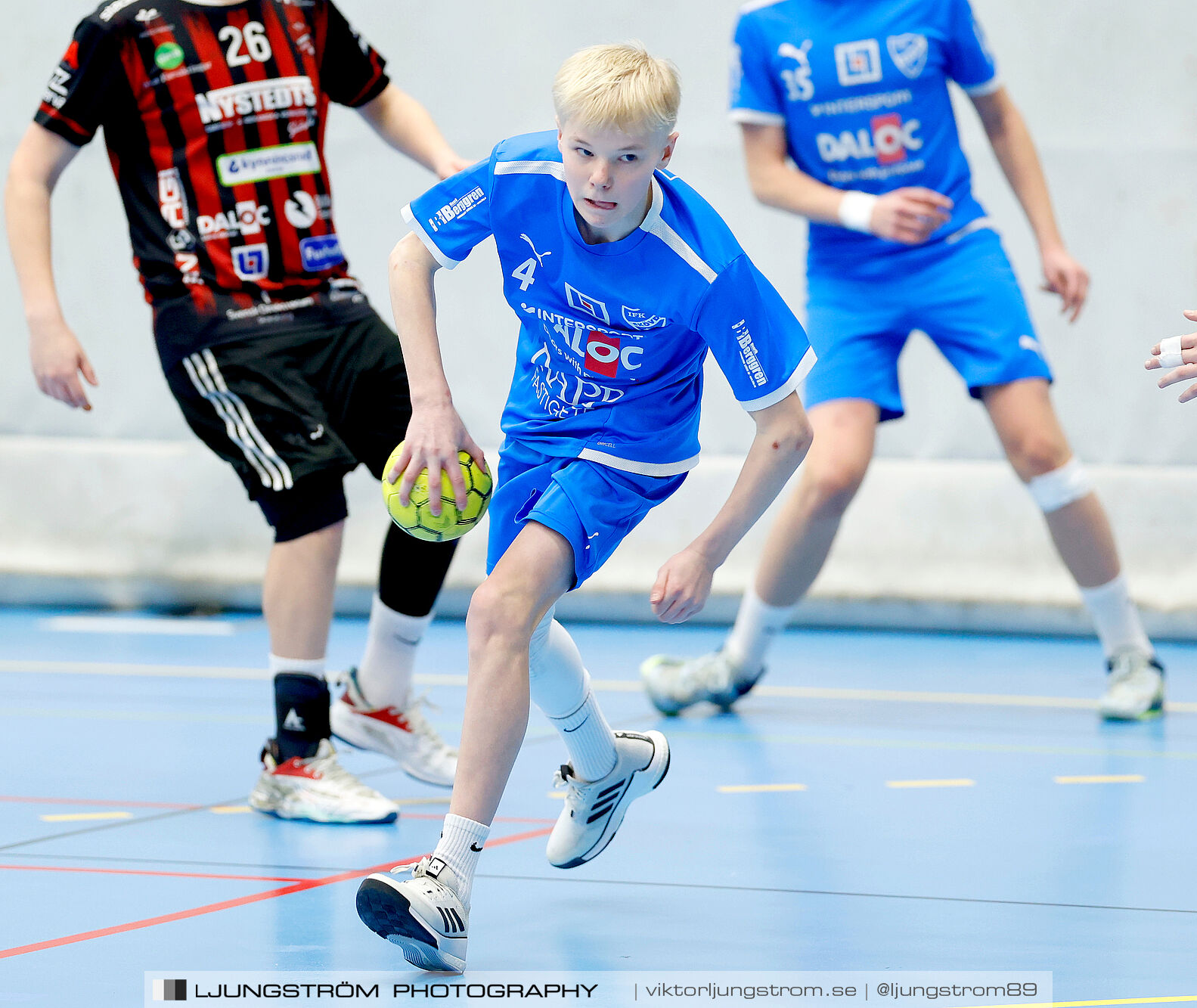 HK Country Svart P14-IFK Skövde HK Blåvit P14 25-32,herr,Arena Skövde,Skövde,Sverige,Handboll,,2025,362732