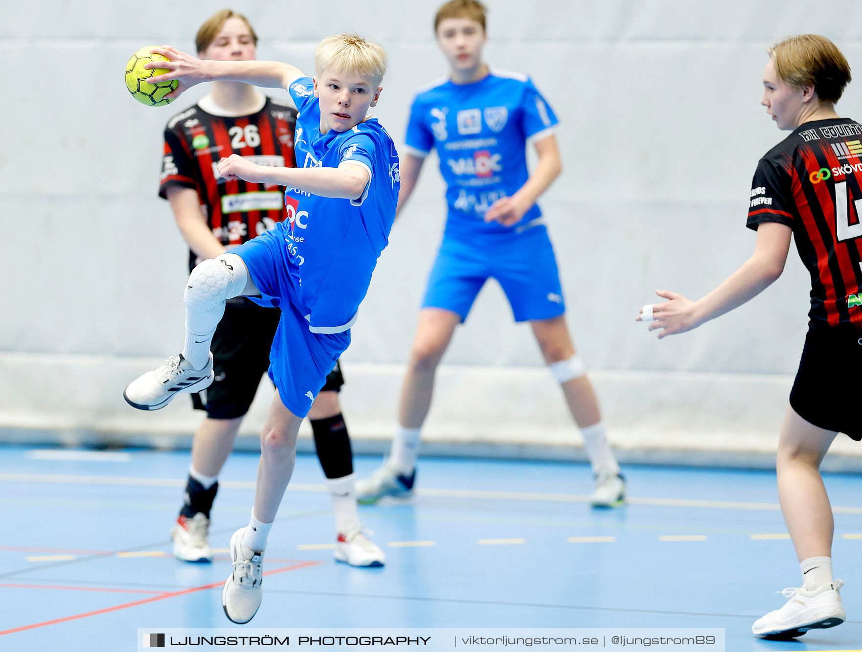 HK Country Svart P14-IFK Skövde HK Blåvit P14 25-32,herr,Arena Skövde,Skövde,Sverige,Handboll,,2025,362733