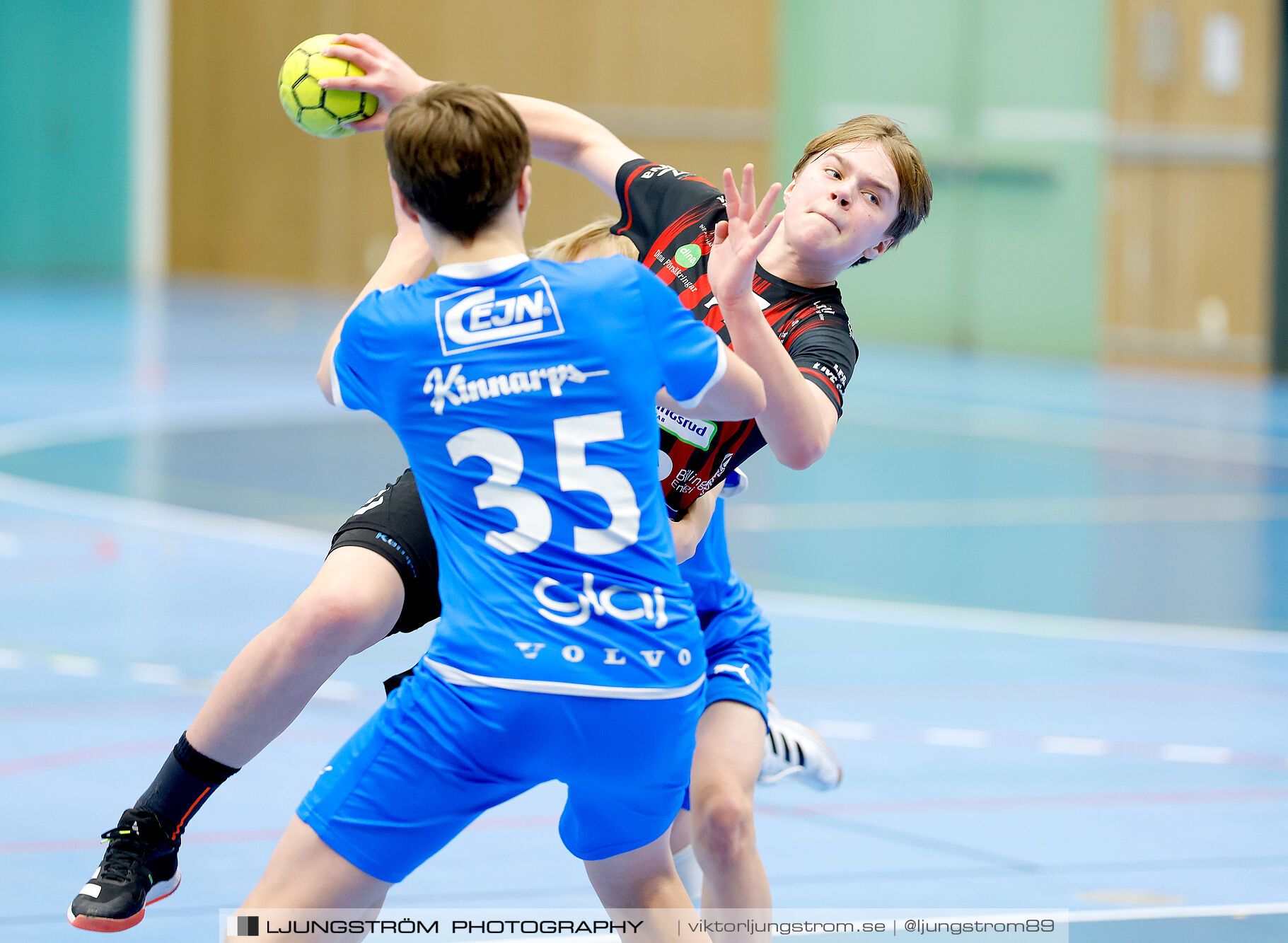 HK Country Svart P14-IFK Skövde HK Blåvit P14 25-32,herr,Arena Skövde,Skövde,Sverige,Handboll,,2025,362760