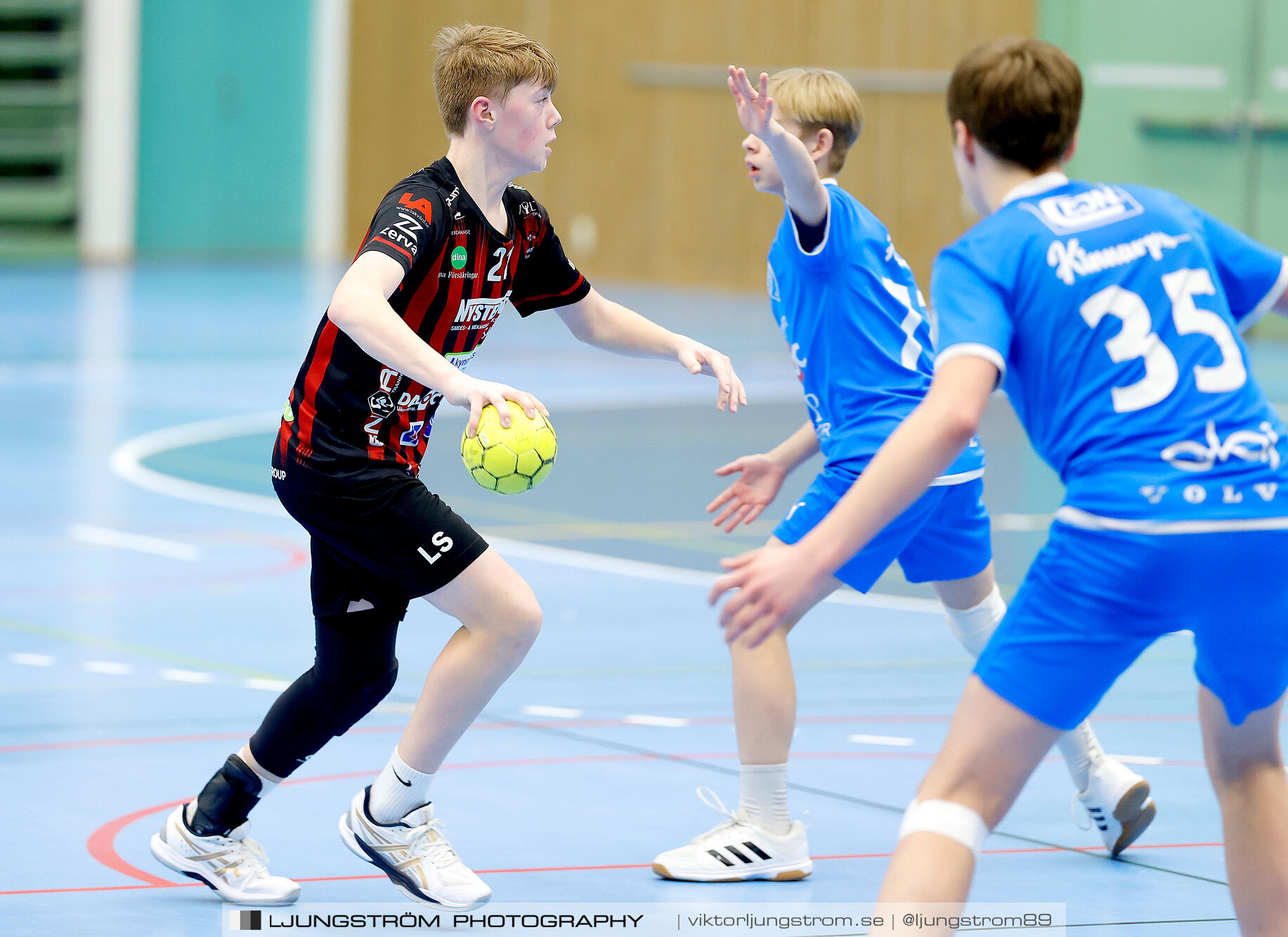 HK Country Svart P14-IFK Skövde HK Blåvit P14 25-32,herr,Arena Skövde,Skövde,Sverige,Handboll,,2025,362773