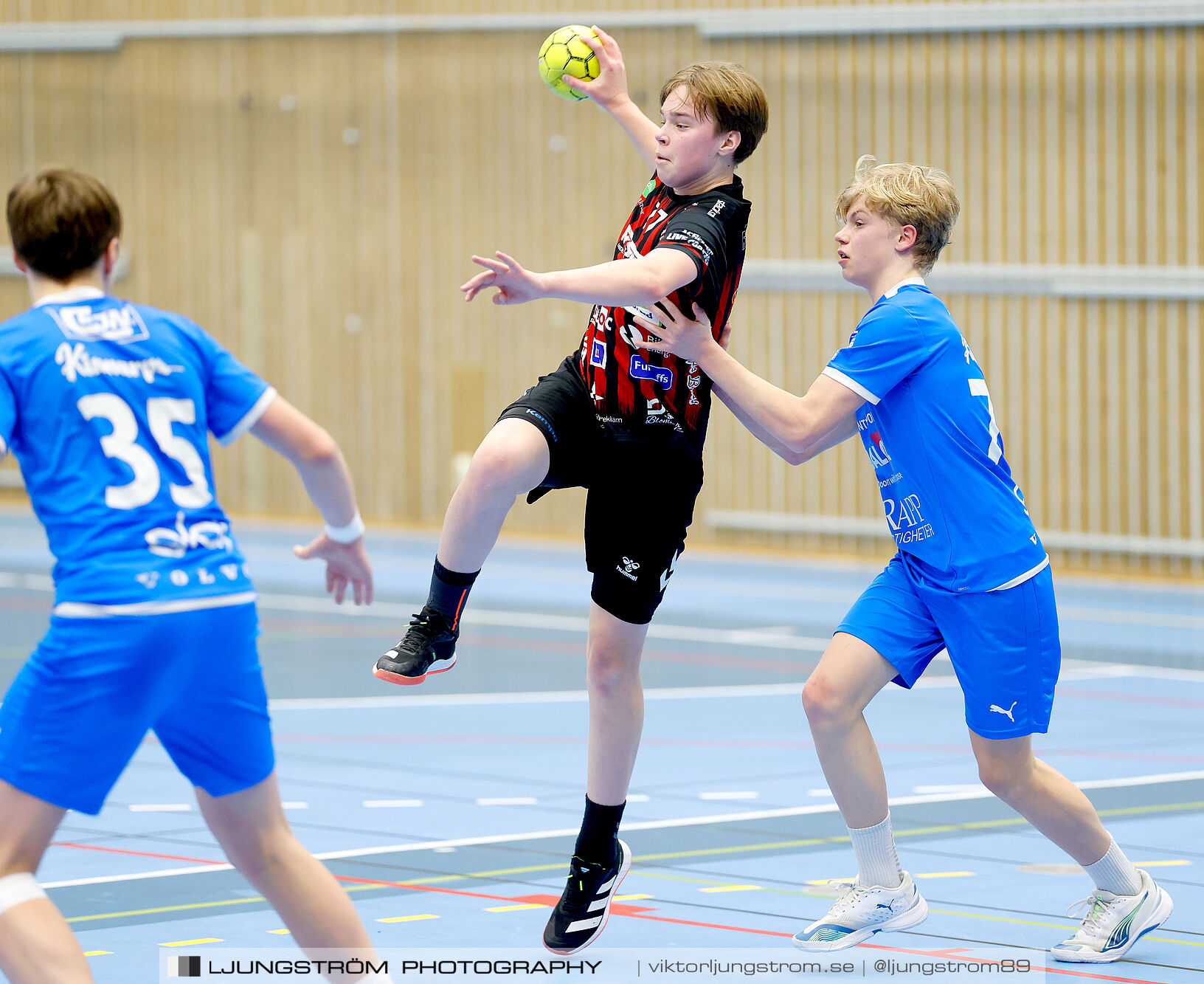 HK Country Svart P14-IFK Skövde HK Blåvit P14 25-32,herr,Arena Skövde,Skövde,Sverige,Handboll,,2025,362776