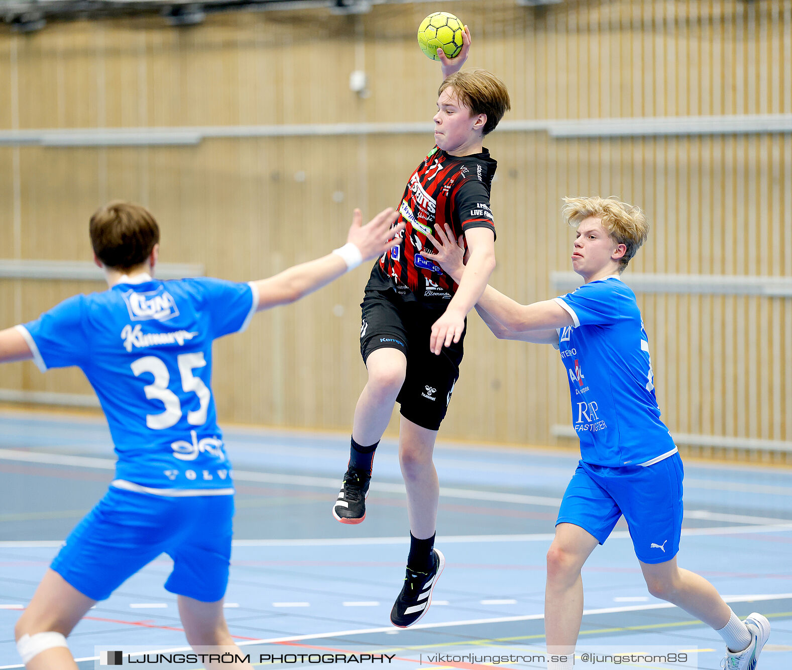 HK Country Svart P14-IFK Skövde HK Blåvit P14 25-32,herr,Arena Skövde,Skövde,Sverige,Handboll,,2025,362777