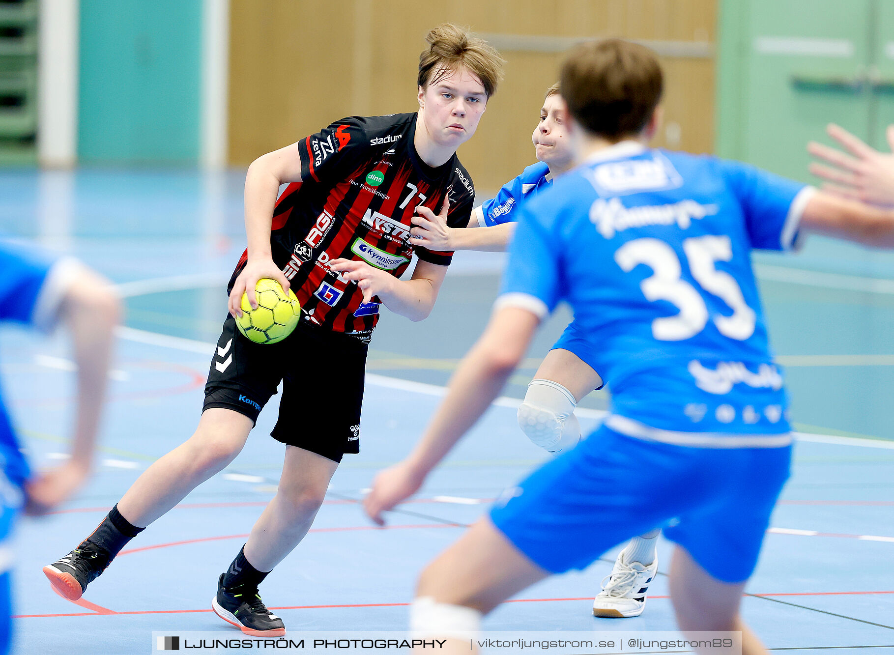 HK Country Svart P14-IFK Skövde HK Blåvit P14 25-32,herr,Arena Skövde,Skövde,Sverige,Handboll,,2025,362780