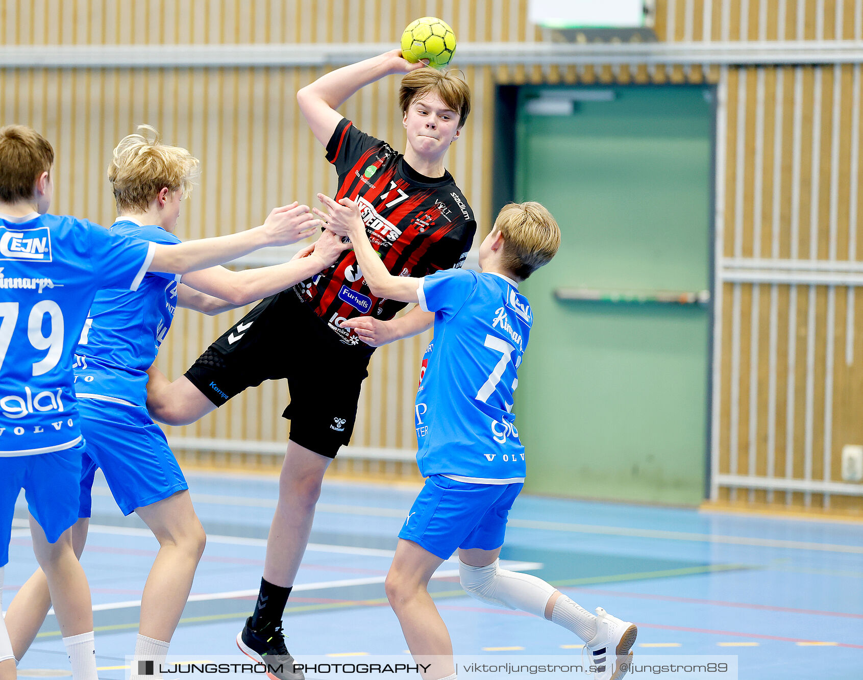 HK Country Svart P14-IFK Skövde HK Blåvit P14 25-32,herr,Arena Skövde,Skövde,Sverige,Handboll,,2025,362793