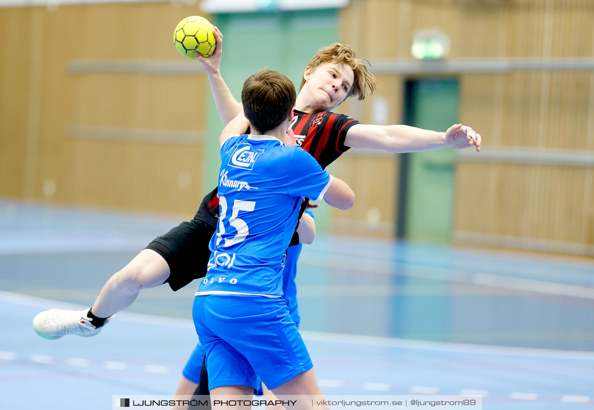 HK Country Svart P14-IFK Skövde HK Blåvit P14 25-32,herr,Arena Skövde,Skövde,Sverige,Handboll,,2025,362806