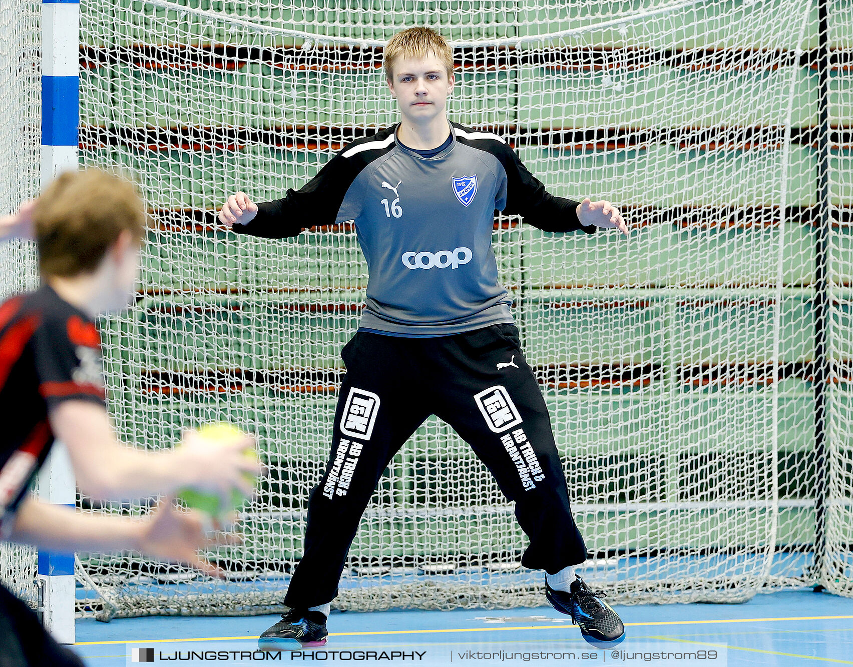 HK Country Svart P14-IFK Skövde HK Blåvit P14 25-32,herr,Arena Skövde,Skövde,Sverige,Handboll,,2025,362817
