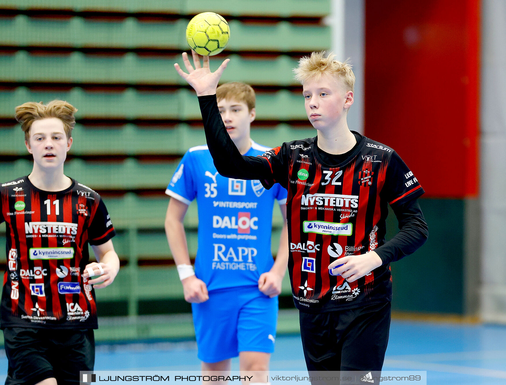 HK Country Svart P14-IFK Skövde HK Blåvit P14 25-32,herr,Arena Skövde,Skövde,Sverige,Handboll,,2025,362822