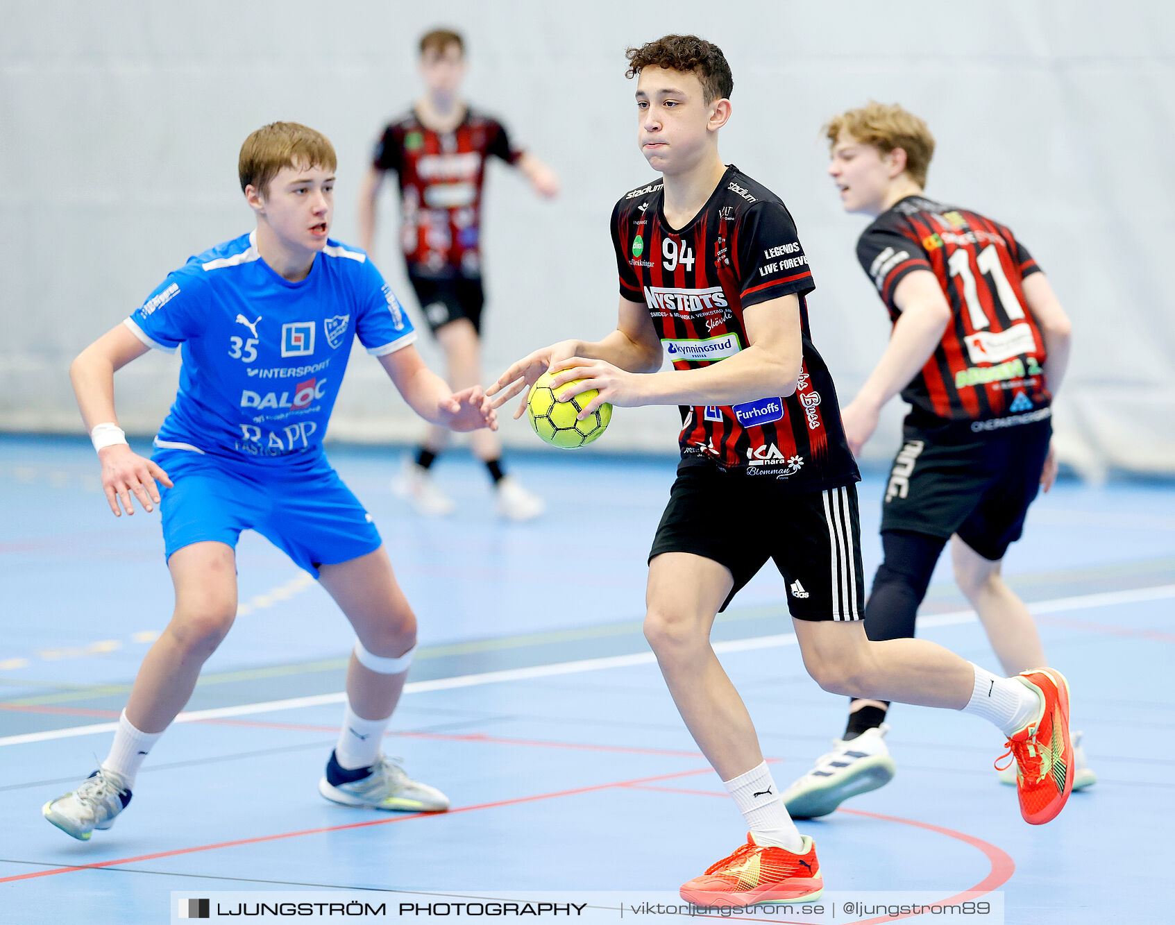 HK Country Svart P14-IFK Skövde HK Blåvit P14 25-32,herr,Arena Skövde,Skövde,Sverige,Handboll,,2025,362823