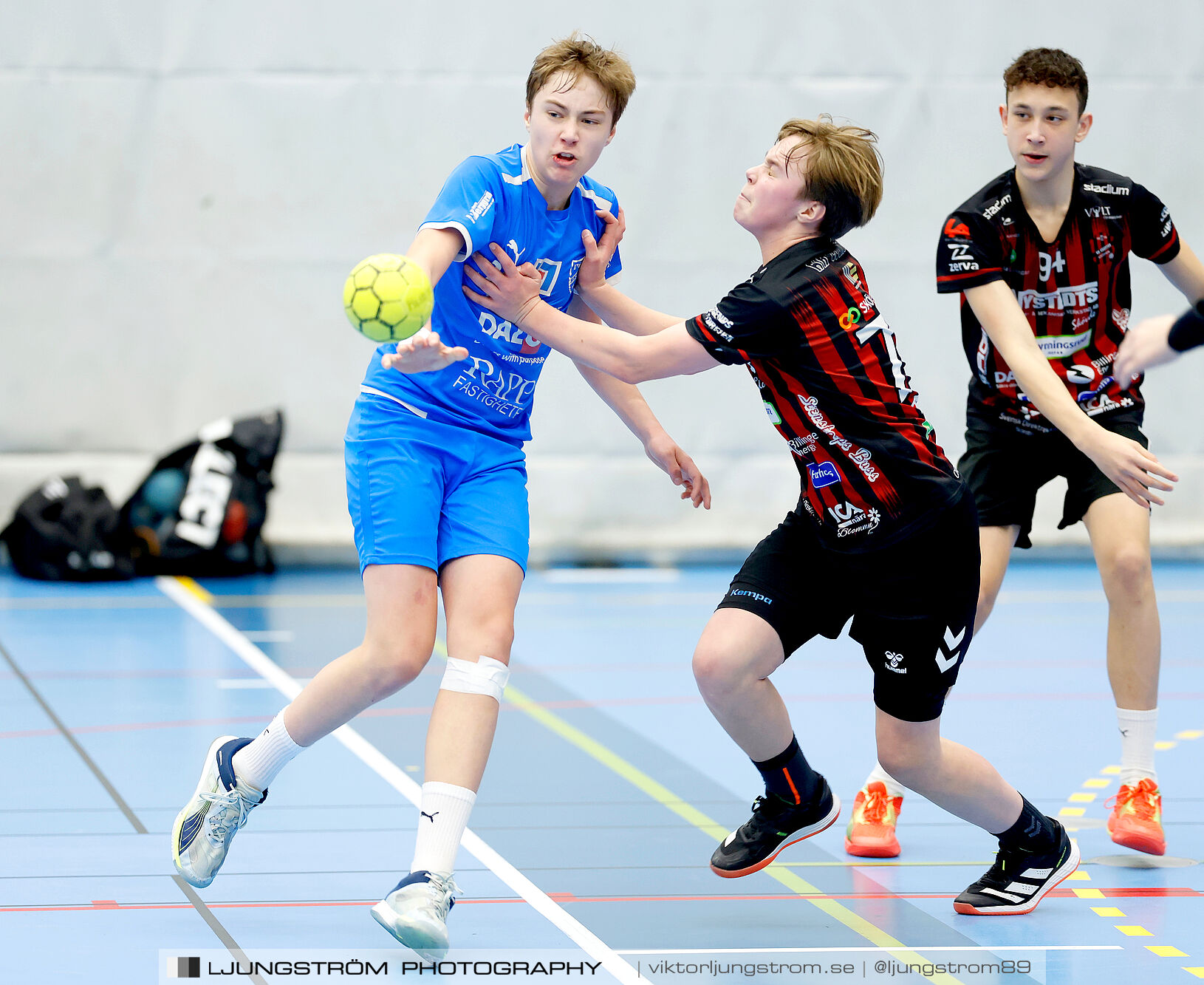 HK Country Svart P14-IFK Skövde HK Blåvit P14 25-32,herr,Arena Skövde,Skövde,Sverige,Handboll,,2025,362832