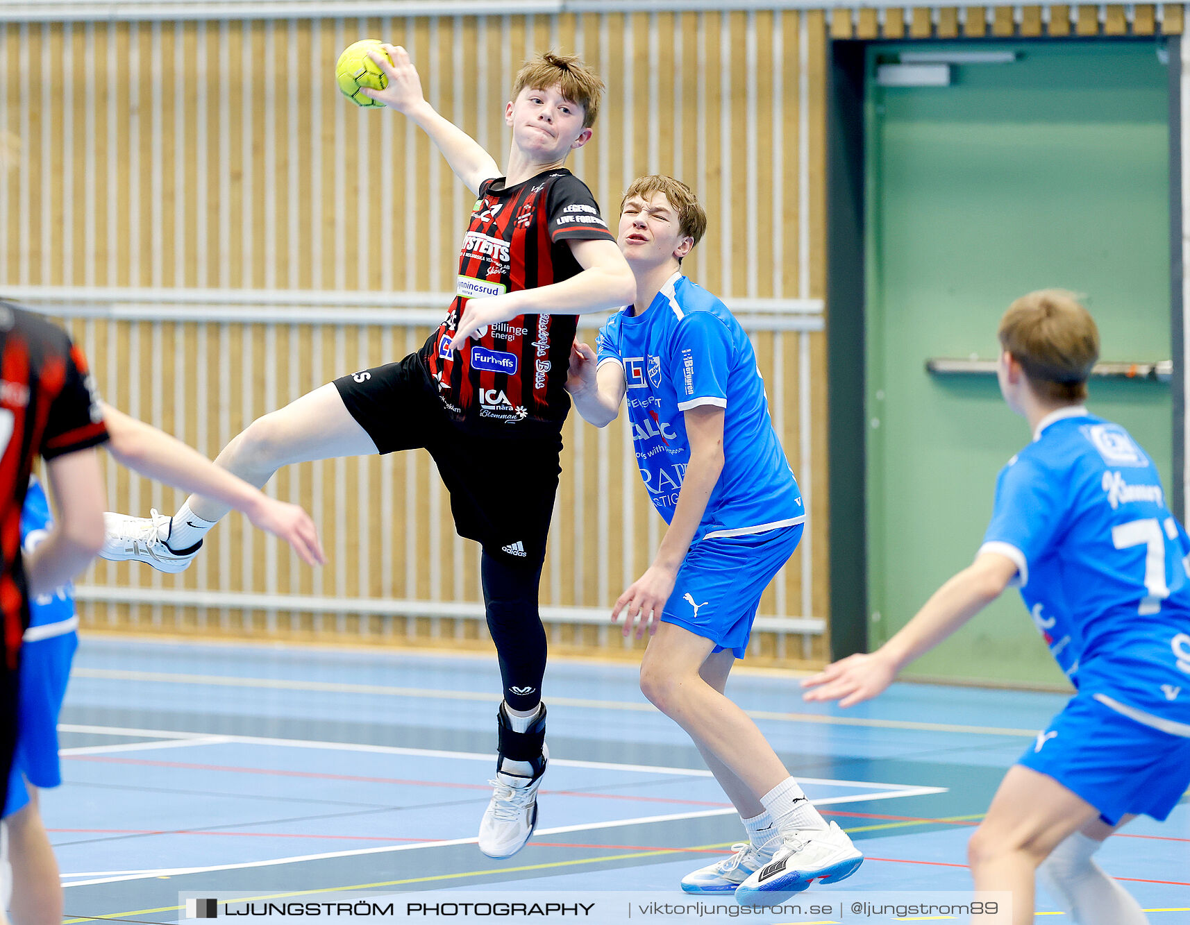 HK Country Svart P14-IFK Skövde HK Blåvit P14 25-32,herr,Arena Skövde,Skövde,Sverige,Handboll,,2025,362857