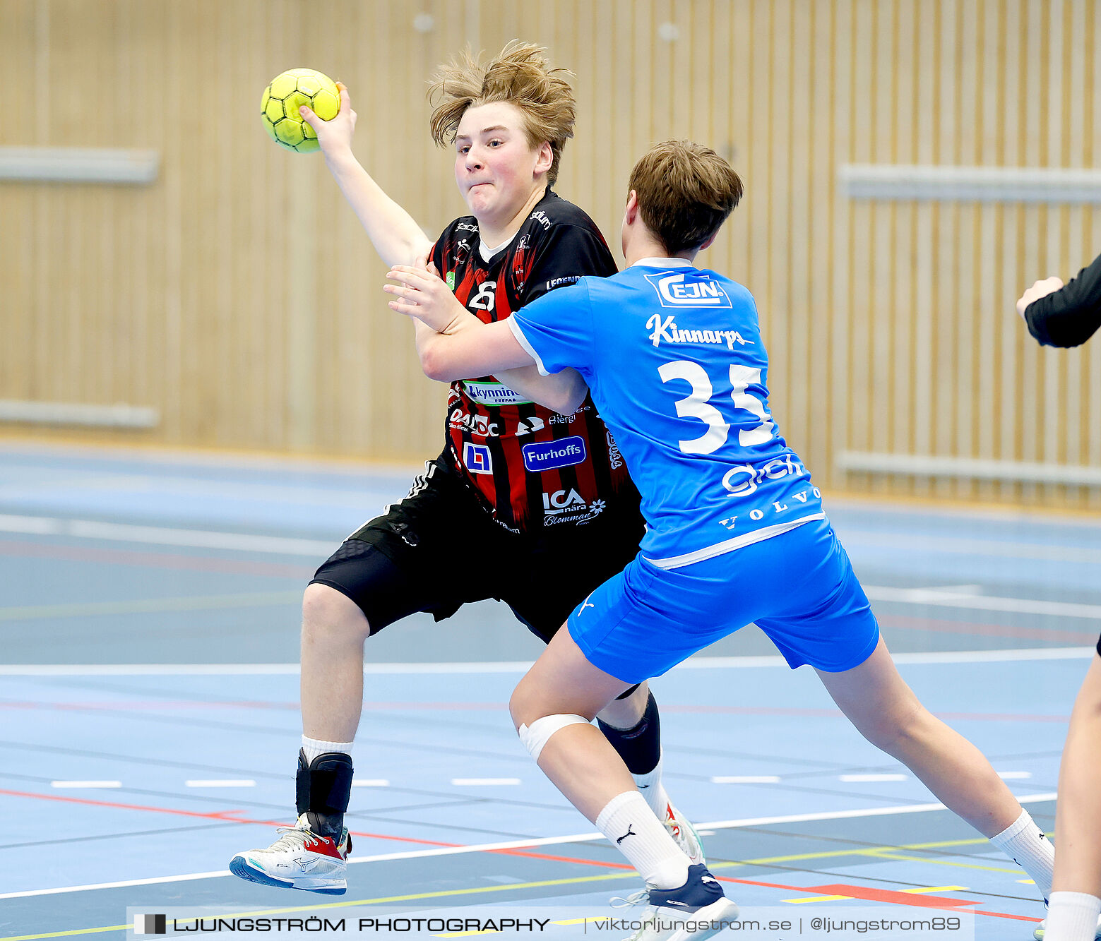 HK Country Svart P14-IFK Skövde HK Blåvit P14 25-32,herr,Arena Skövde,Skövde,Sverige,Handboll,,2025,362876
