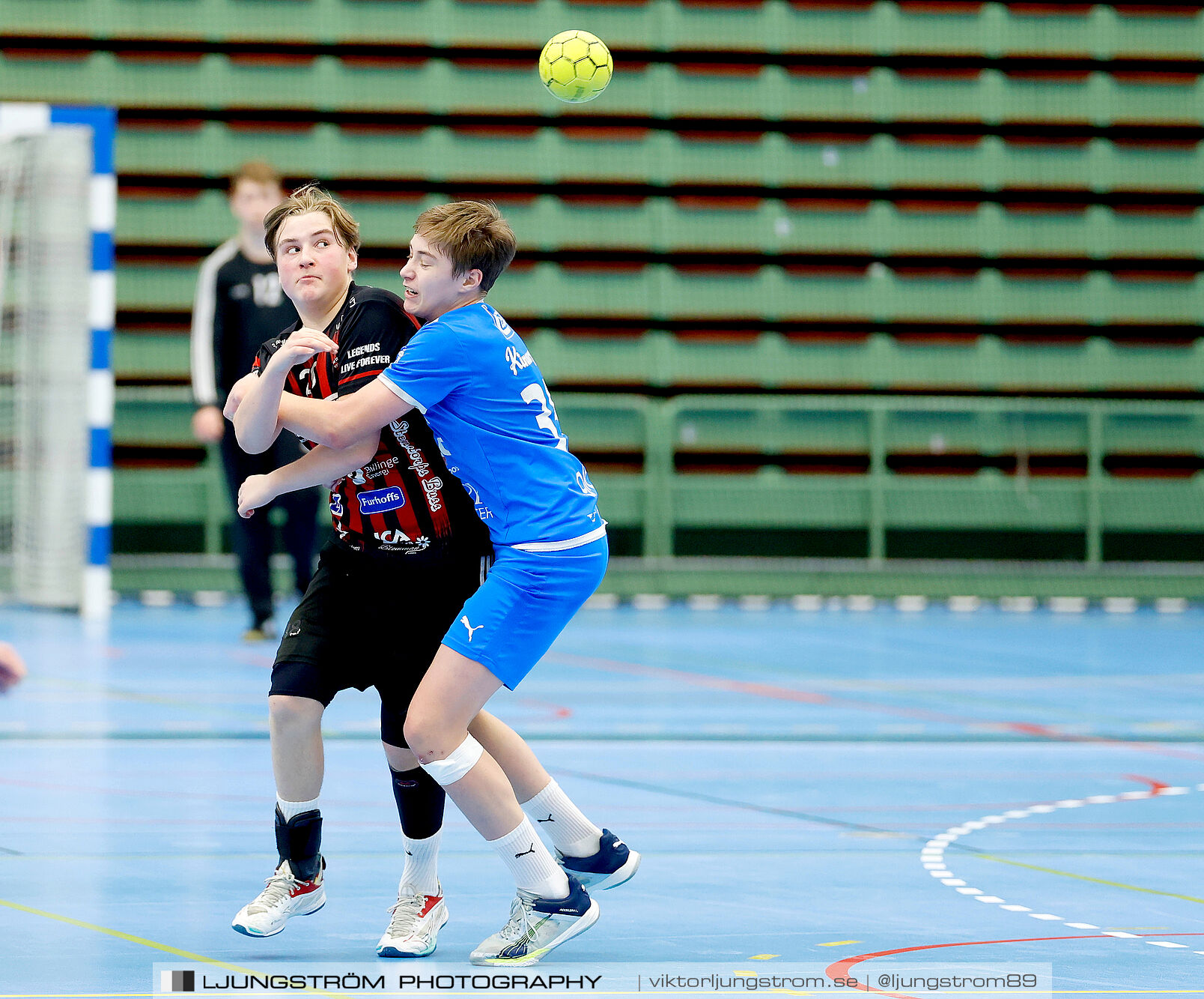 HK Country Svart P14-IFK Skövde HK Blåvit P14 25-32,herr,Arena Skövde,Skövde,Sverige,Handboll,,2025,362892