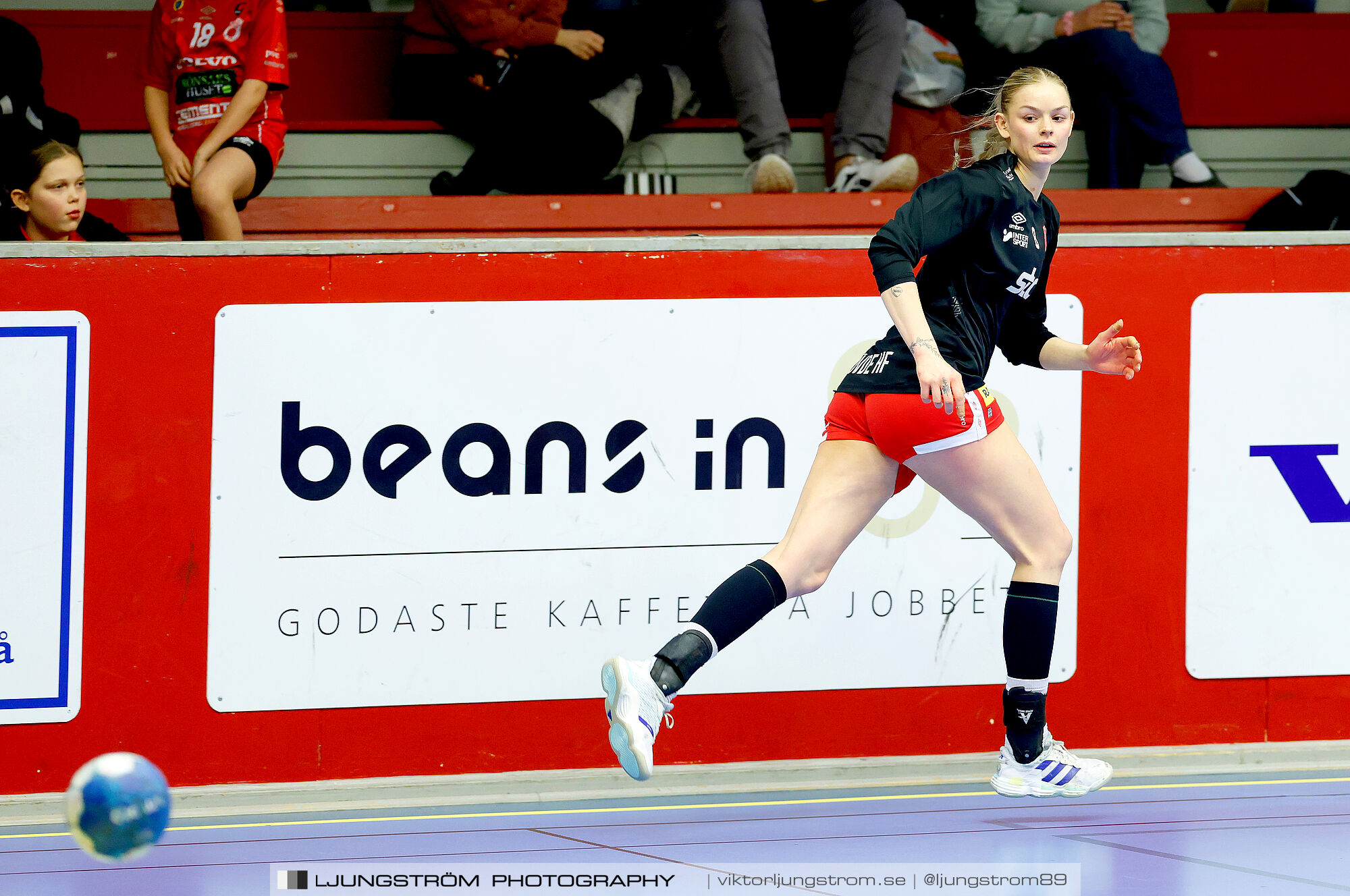 Skövde HF-IK Sävehof 26-26,dam,Skövde Idrottshall,Skövde,Sverige,Handboll,,2025,362932