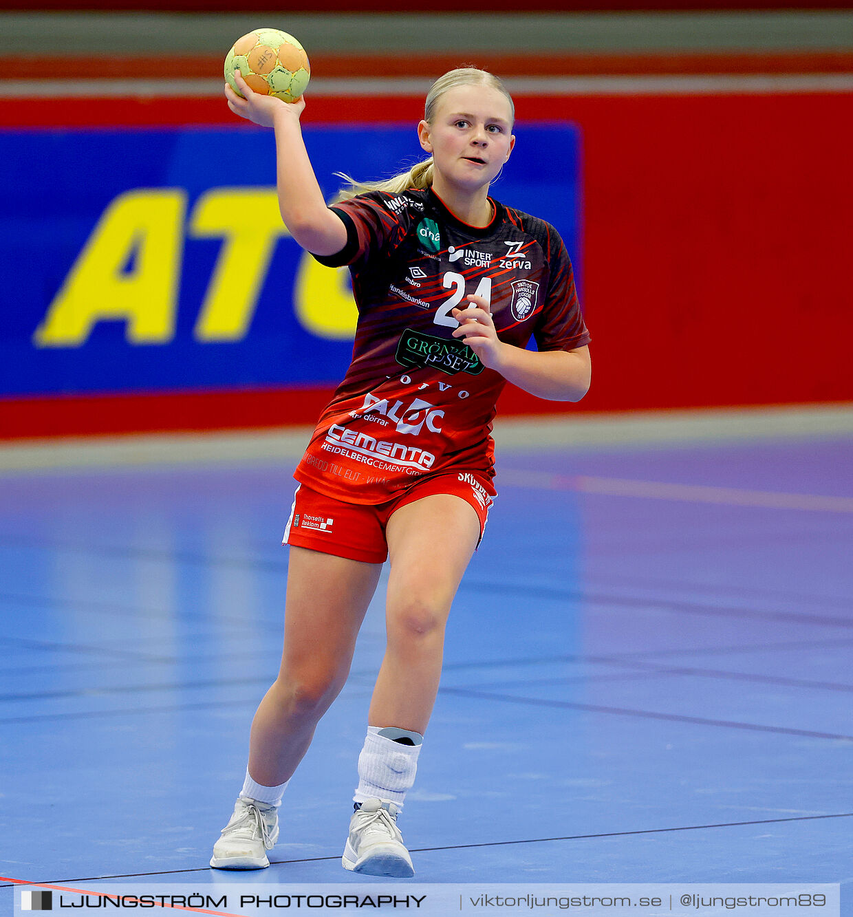Skövde HF Vit F14-HK Country Svart F14 27-12,dam,Skövde Idrottshall,Skövde,Sverige,Handboll,,2025,363089
