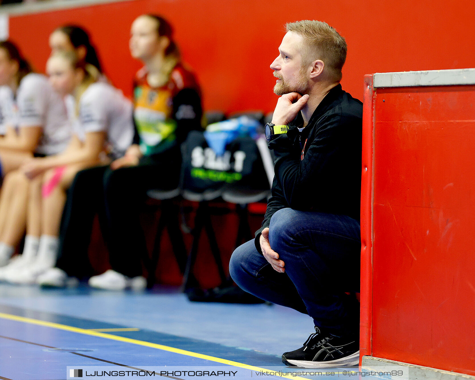 Skövde HF Vit F14-HK Country Svart F14 27-12,dam,Skövde Idrottshall,Skövde,Sverige,Handboll,,2025,363103