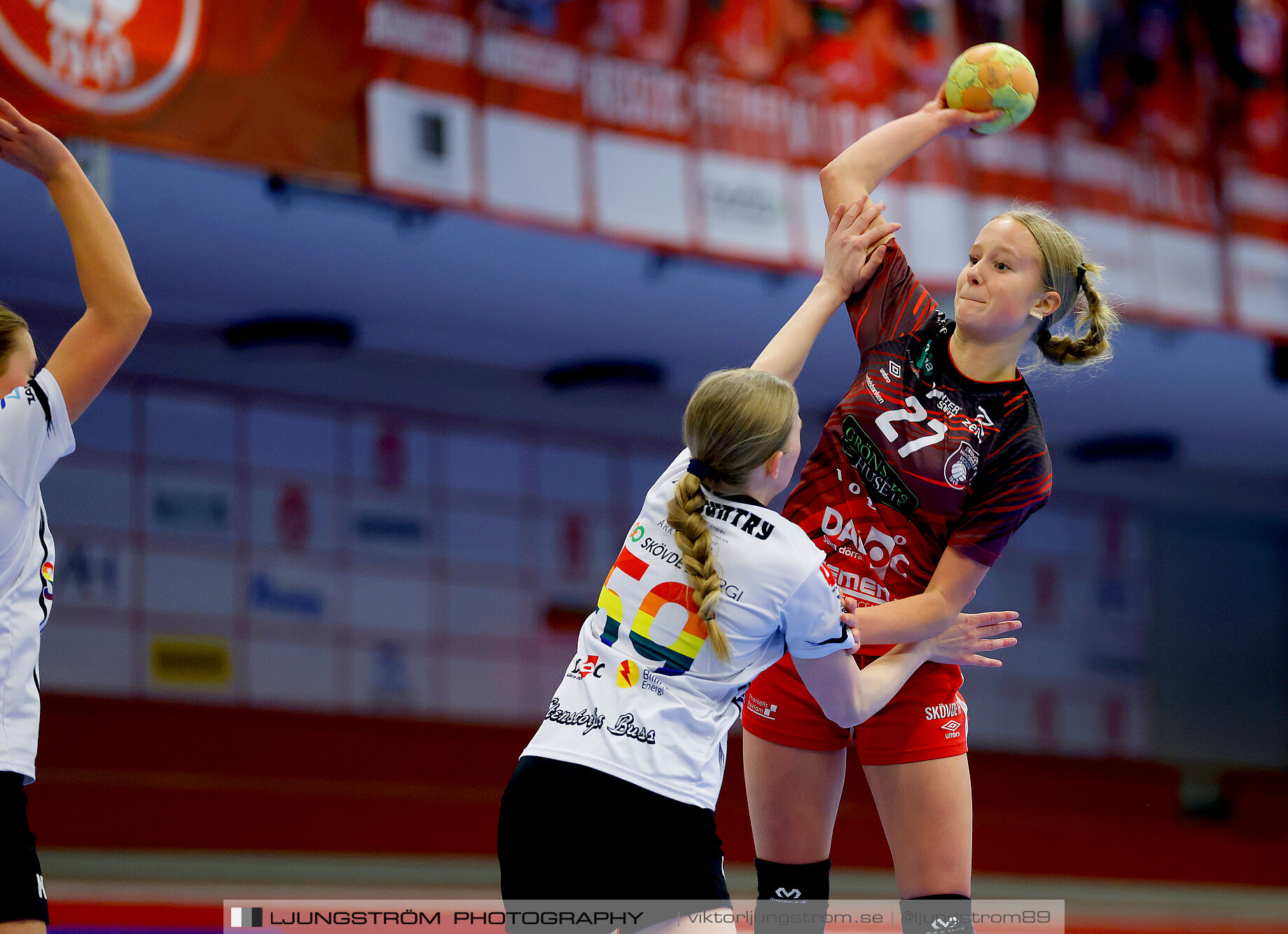 Skövde HF Vit F14-HK Country Svart F14 27-12,dam,Skövde Idrottshall,Skövde,Sverige,Handboll,,2025,363114
