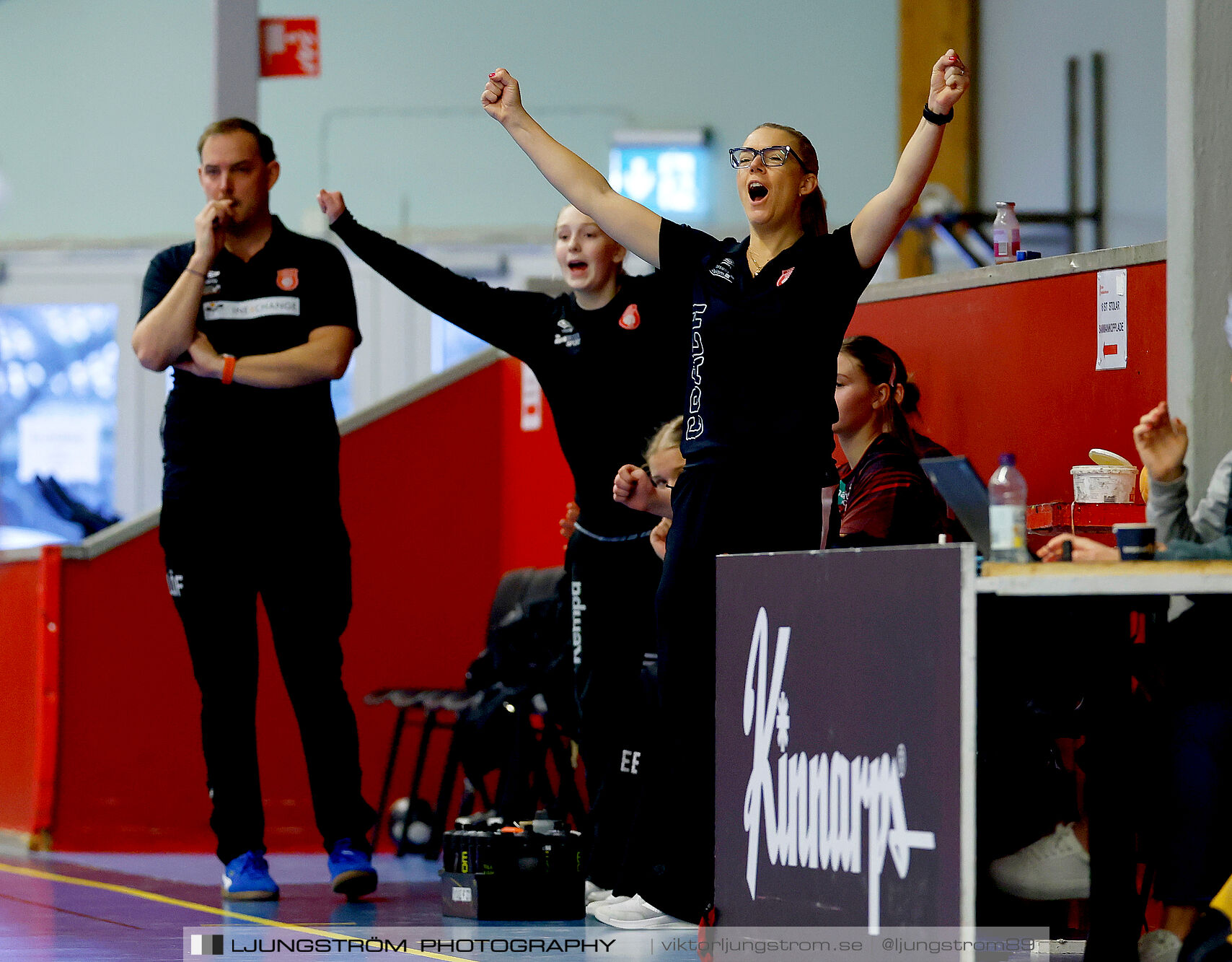 Skövde HF Vit F14-HK Country Svart F14 27-12,dam,Skövde Idrottshall,Skövde,Sverige,Handboll,,2025,363115