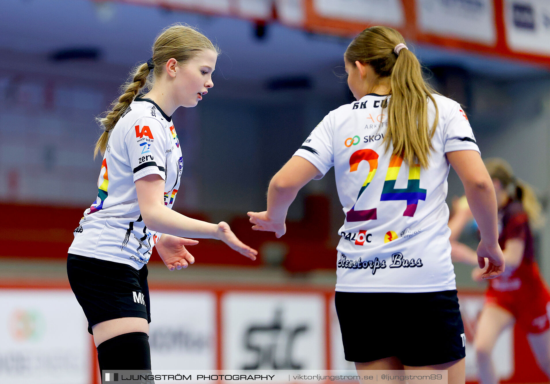 Skövde HF Vit F14-HK Country Svart F14 27-12,dam,Skövde Idrottshall,Skövde,Sverige,Handboll,,2025,363118