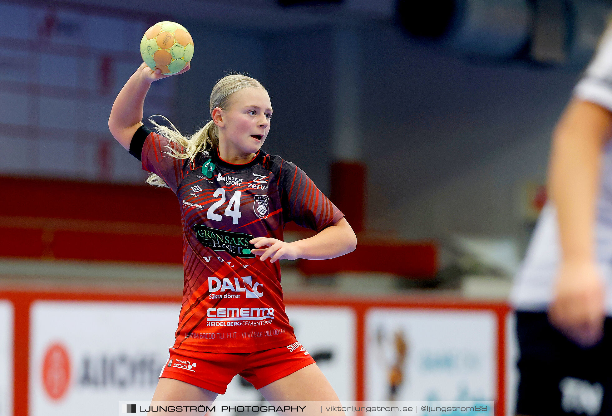 Skövde HF Vit F14-HK Country Svart F14 27-12,dam,Skövde Idrottshall,Skövde,Sverige,Handboll,,2025,363136