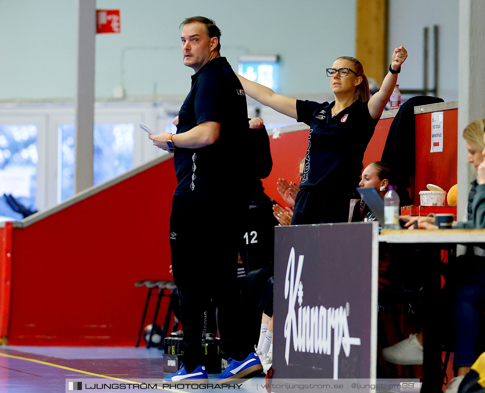 Skövde HF Vit F14-HK Country Svart F14 27-12,dam,Skövde Idrottshall,Skövde,Sverige,Handboll,,2025,363148