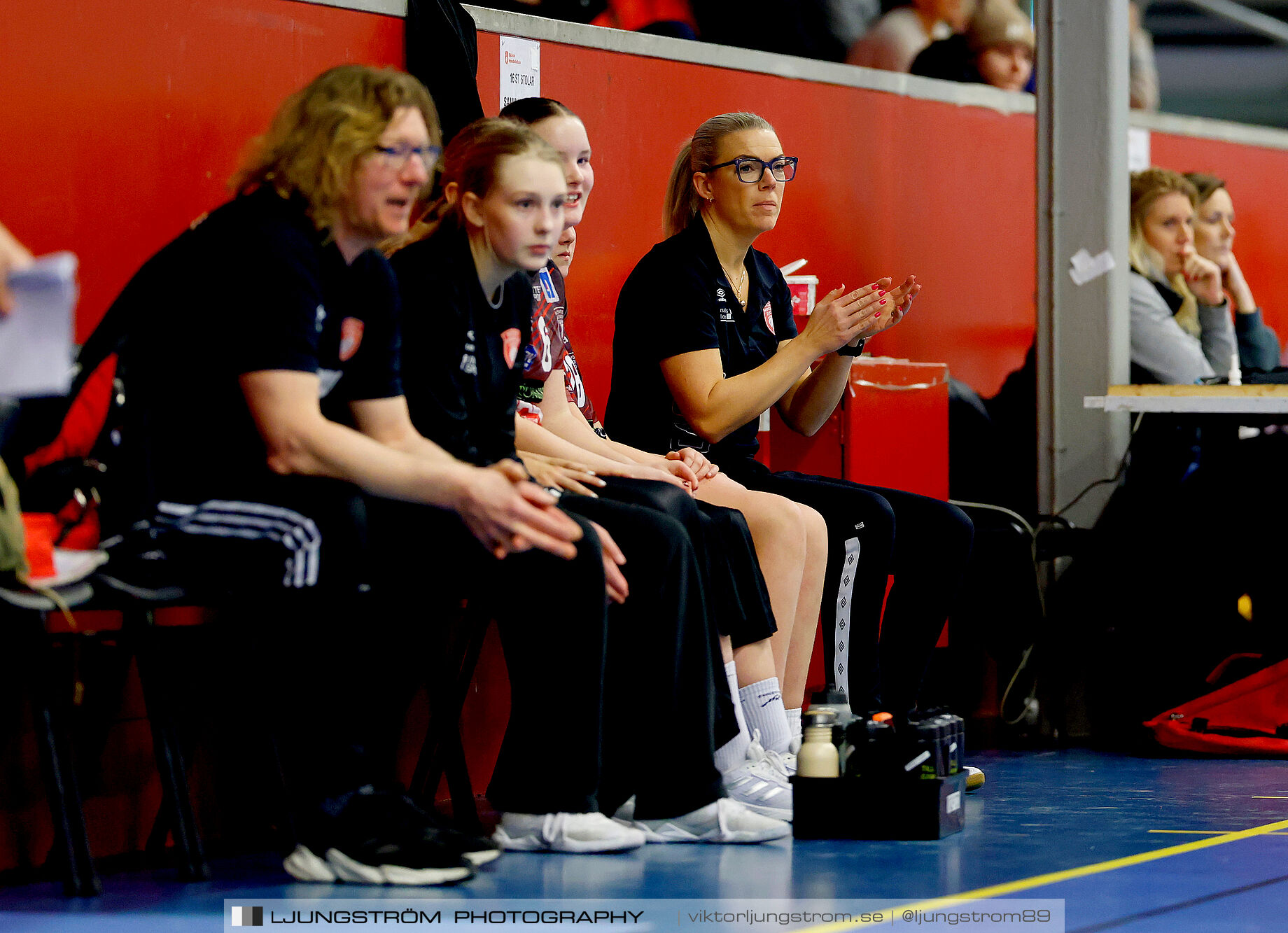 Skövde HF Vit F14-HK Country Svart F14 27-12,dam,Skövde Idrottshall,Skövde,Sverige,Handboll,,2025,363153