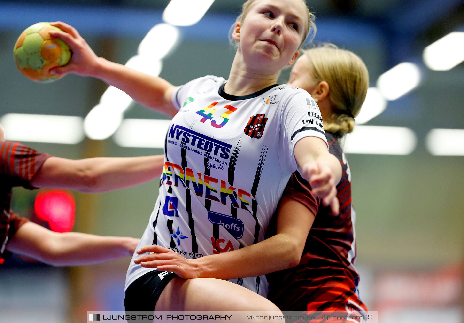 Skövde HF Vit F14-HK Country Svart F14 27-12,dam,Skövde Idrottshall,Skövde,Sverige,Handboll,,2025,363159