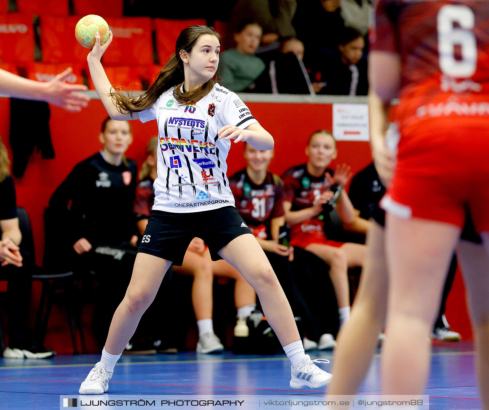 Skövde HF Vit F14-HK Country Svart F14 27-12,dam,Skövde Idrottshall,Skövde,Sverige,Handboll,,2025,363177