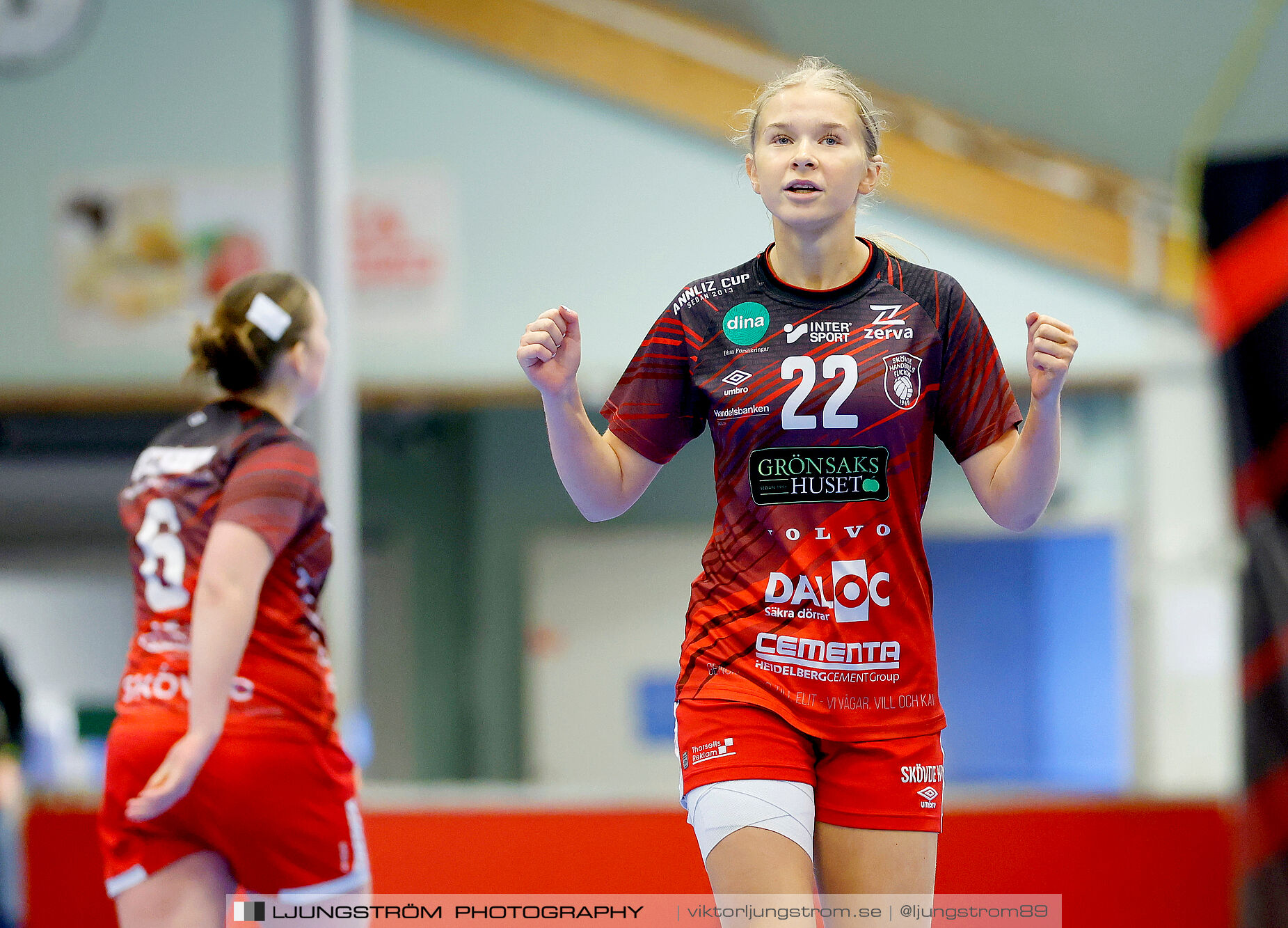 Skövde HF Vit F14-HK Country Svart F14 27-12,dam,Skövde Idrottshall,Skövde,Sverige,Handboll,,2025,363186