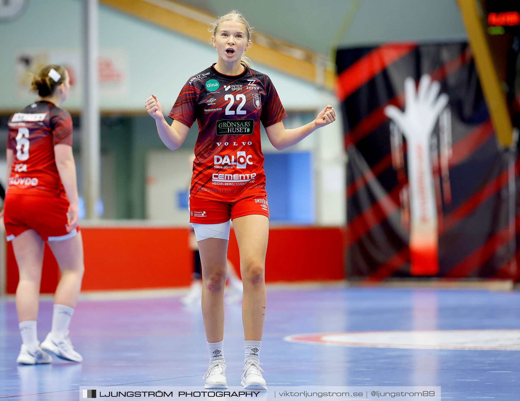 Skövde HF Vit F14-HK Country Svart F14 27-12,dam,Skövde Idrottshall,Skövde,Sverige,Handboll,,2025,363187