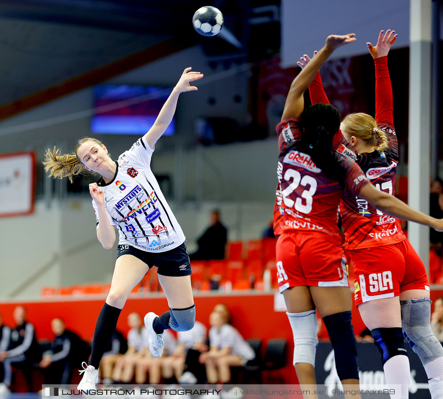 HF Somby-HK Country 45-20,dam,Skövde Idrottshall,Skövde,Sverige,Handboll,,2025,363242