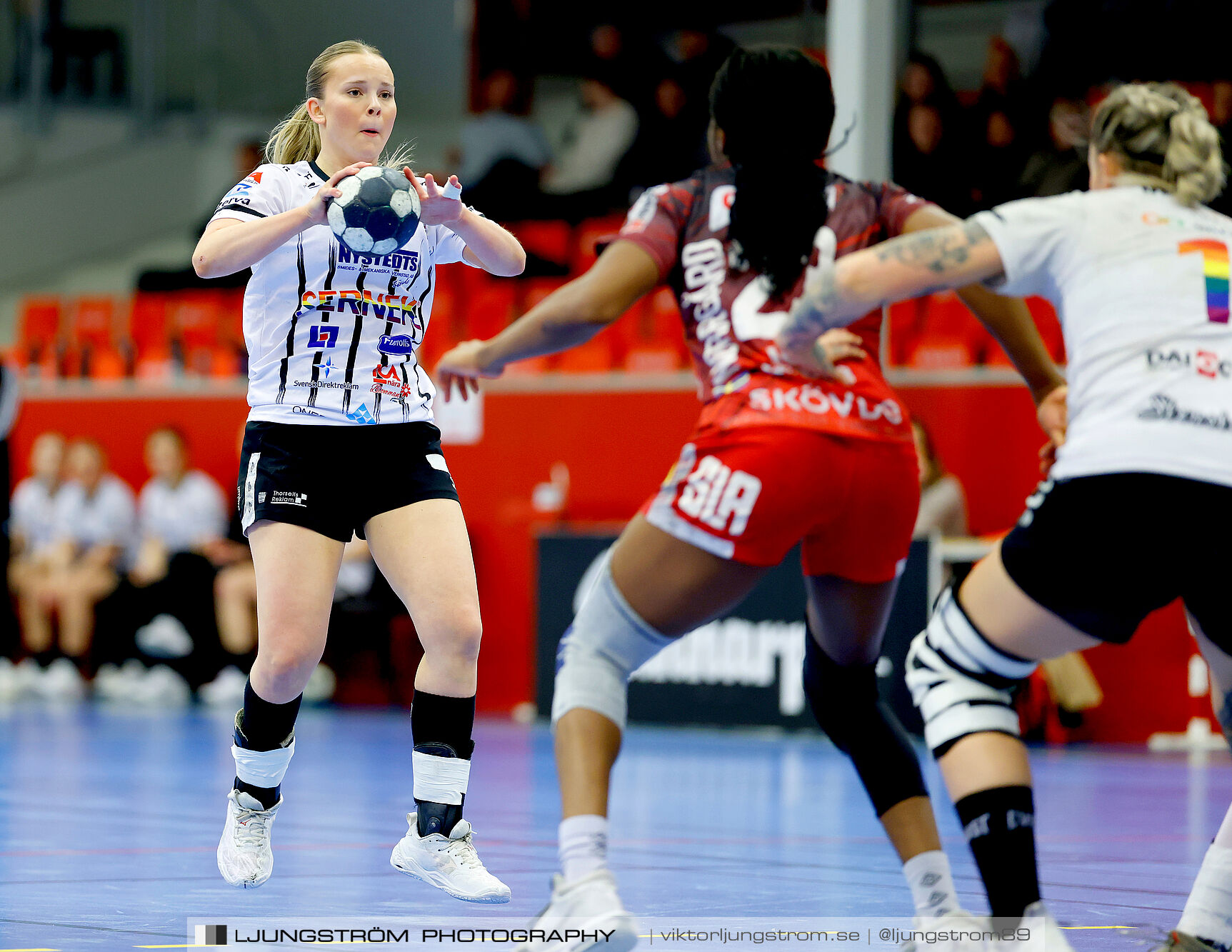 HF Somby-HK Country 45-20,dam,Skövde Idrottshall,Skövde,Sverige,Handboll,,2025,363270
