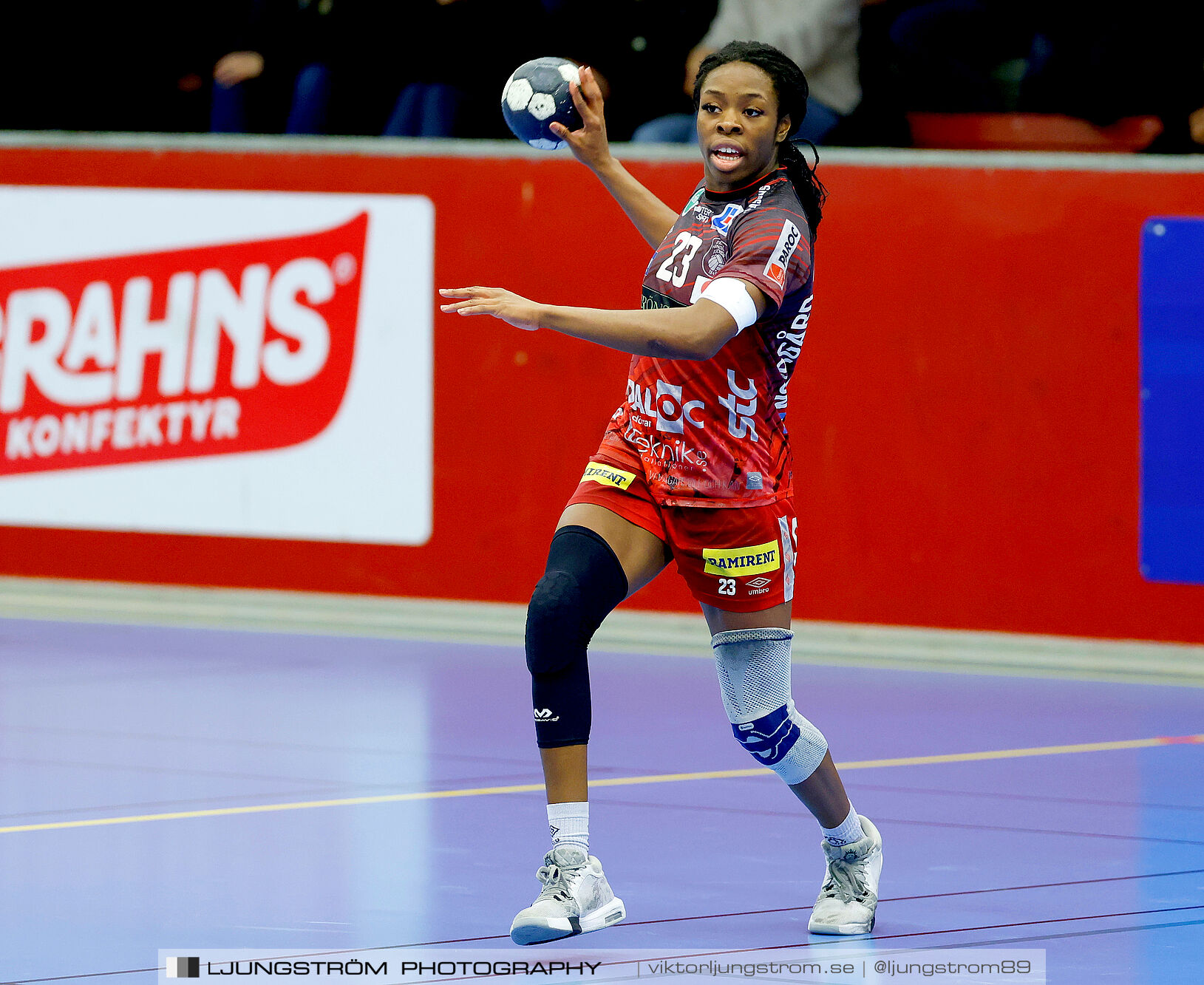 HF Somby-HK Country 45-20,dam,Skövde Idrottshall,Skövde,Sverige,Handboll,,2025,363346