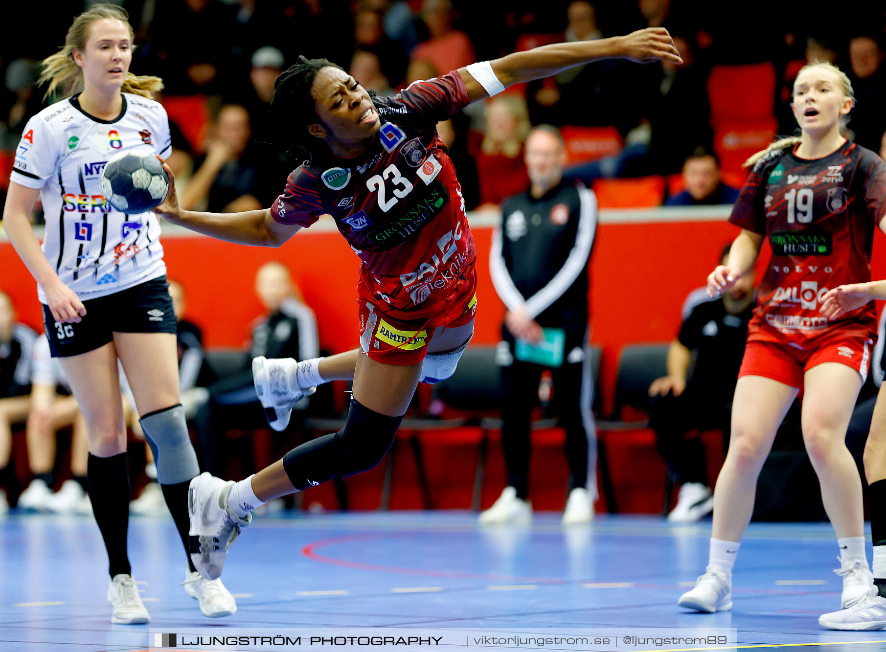 HF Somby-HK Country 45-20,dam,Skövde Idrottshall,Skövde,Sverige,Handboll,,2025,363409