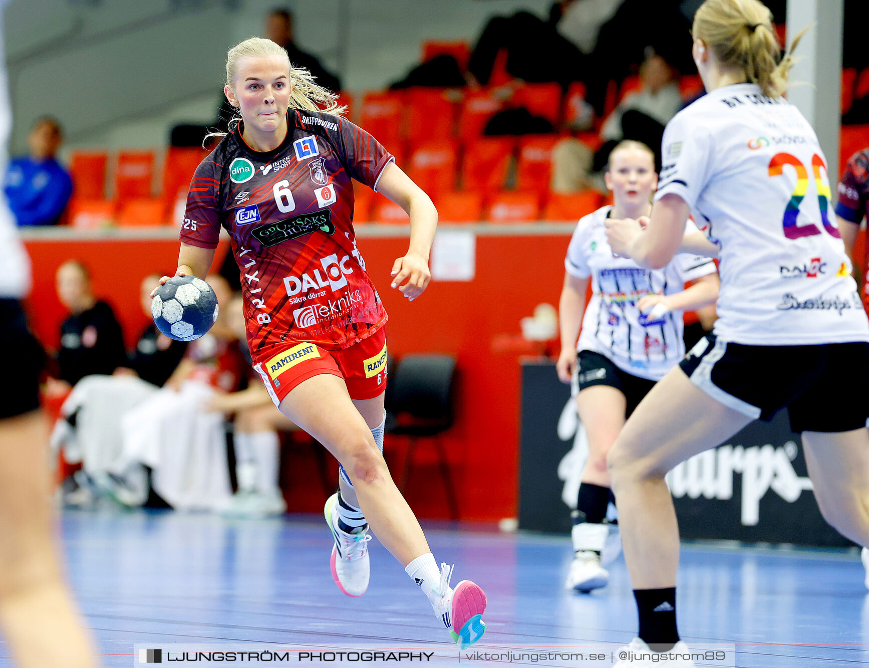 HF Somby-HK Country 45-20,dam,Skövde Idrottshall,Skövde,Sverige,Handboll,,2025,363412