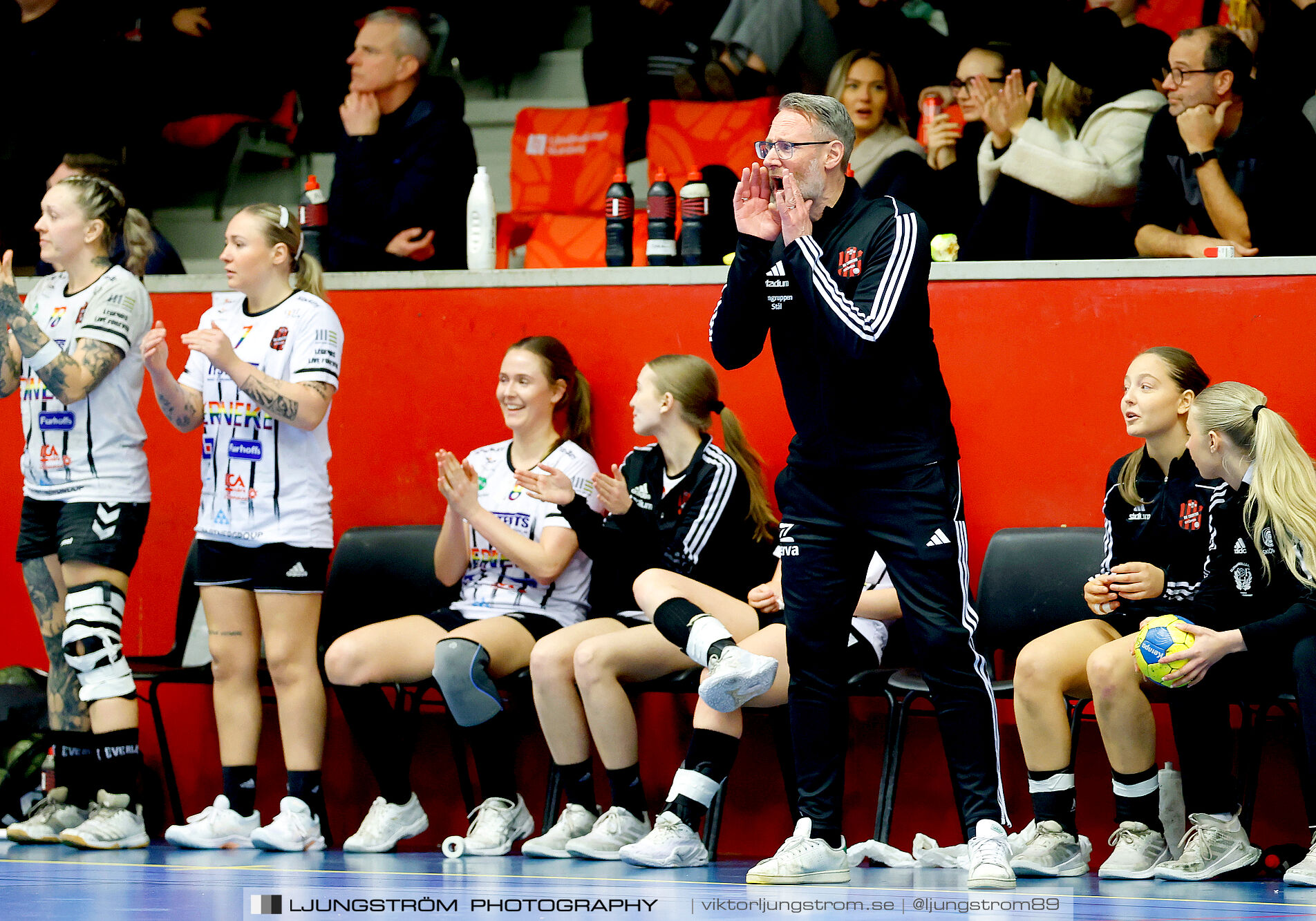 HF Somby-HK Country 45-20,dam,Skövde Idrottshall,Skövde,Sverige,Handboll,,2025,363423