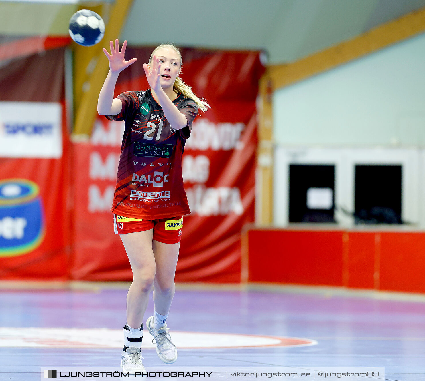 HF Somby-HK Country 45-20,dam,Skövde Idrottshall,Skövde,Sverige,Handboll,,2025,363439