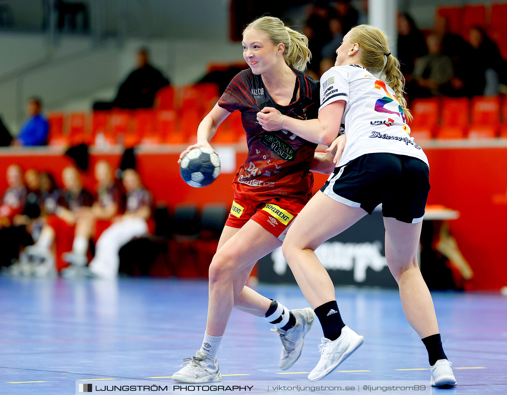HF Somby-HK Country 45-20,dam,Skövde Idrottshall,Skövde,Sverige,Handboll,,2025,363449
