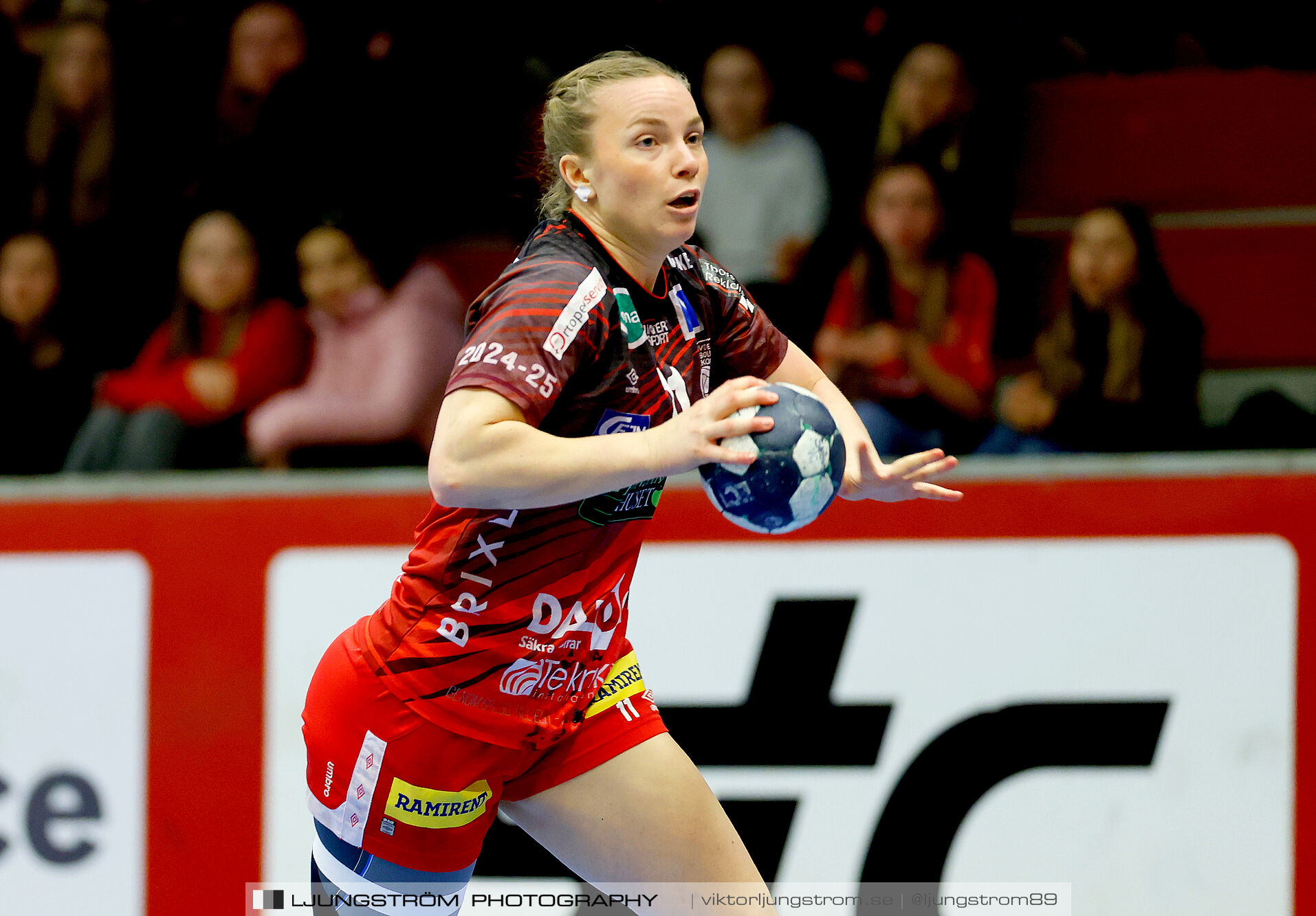 Skövde HF-IK Sävehof 26-26,dam,Skövde Idrottshall,Skövde,Sverige,Handboll,,2025,363800