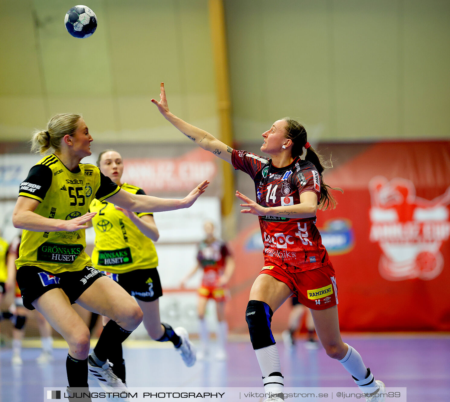 Skövde HF-IK Sävehof 26-26,dam,Skövde Idrottshall,Skövde,Sverige,Handboll,,2025,364067