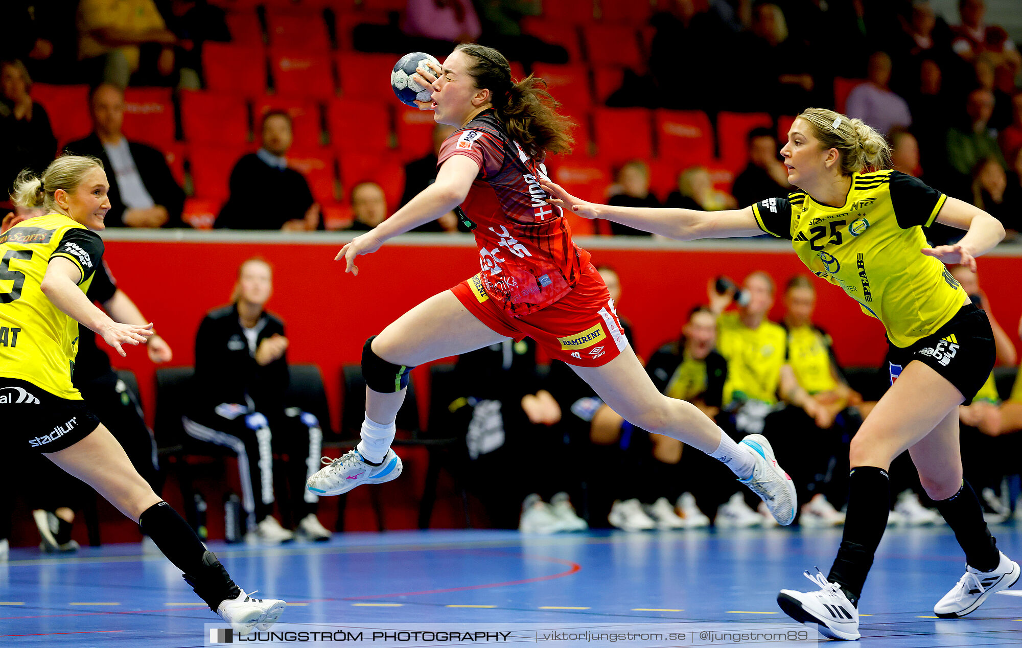 Skövde HF-IK Sävehof 26-26,dam,Skövde Idrottshall,Skövde,Sverige,Handboll,,2025,364088