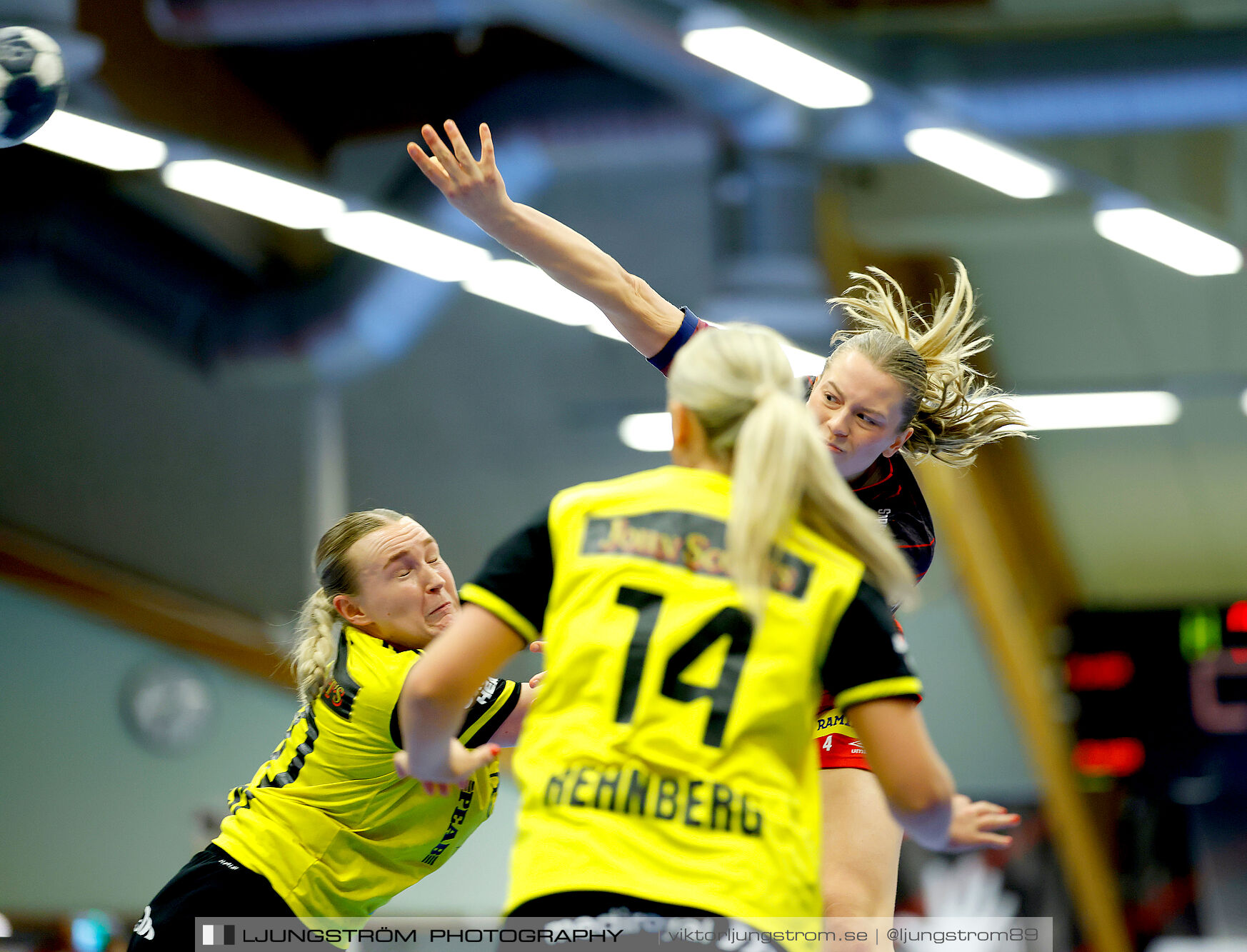 Skövde HF-IK Sävehof 26-26,dam,Skövde Idrottshall,Skövde,Sverige,Handboll,,2025,364107