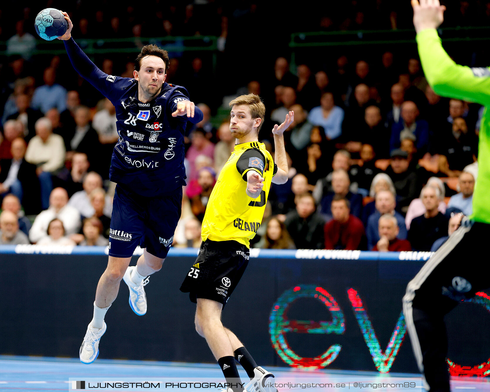 IFK Skövde HK-IK Sävehof 26-30,herr,Arena Skövde,Skövde,Sverige,Handboll,,2025,365136